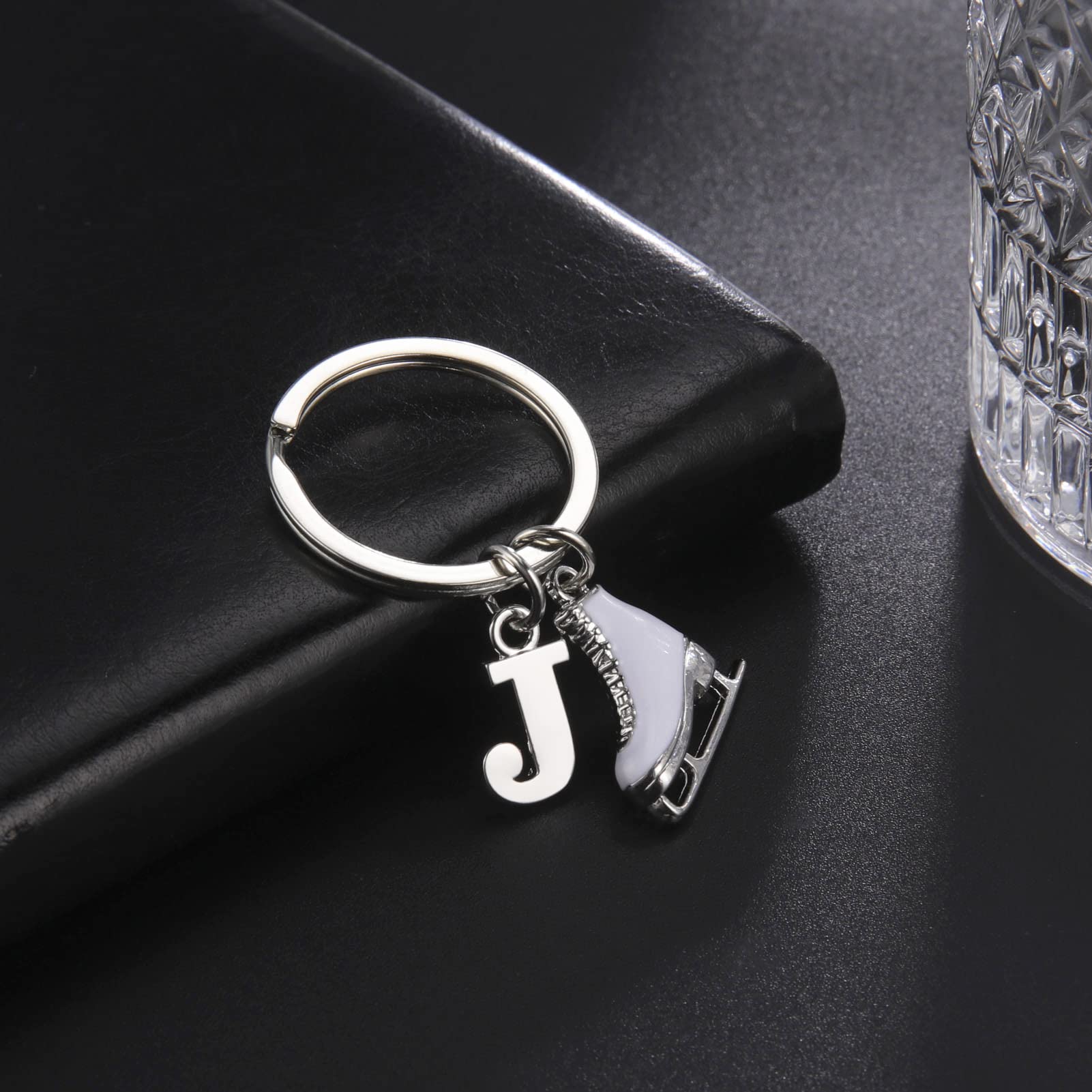 LIKGREAT Ice Skate Keychain - Personalized Figure Skating Keyring with Initial Charm - Handbag & Backpack Decoration for Skaters & Winter Sports Fans