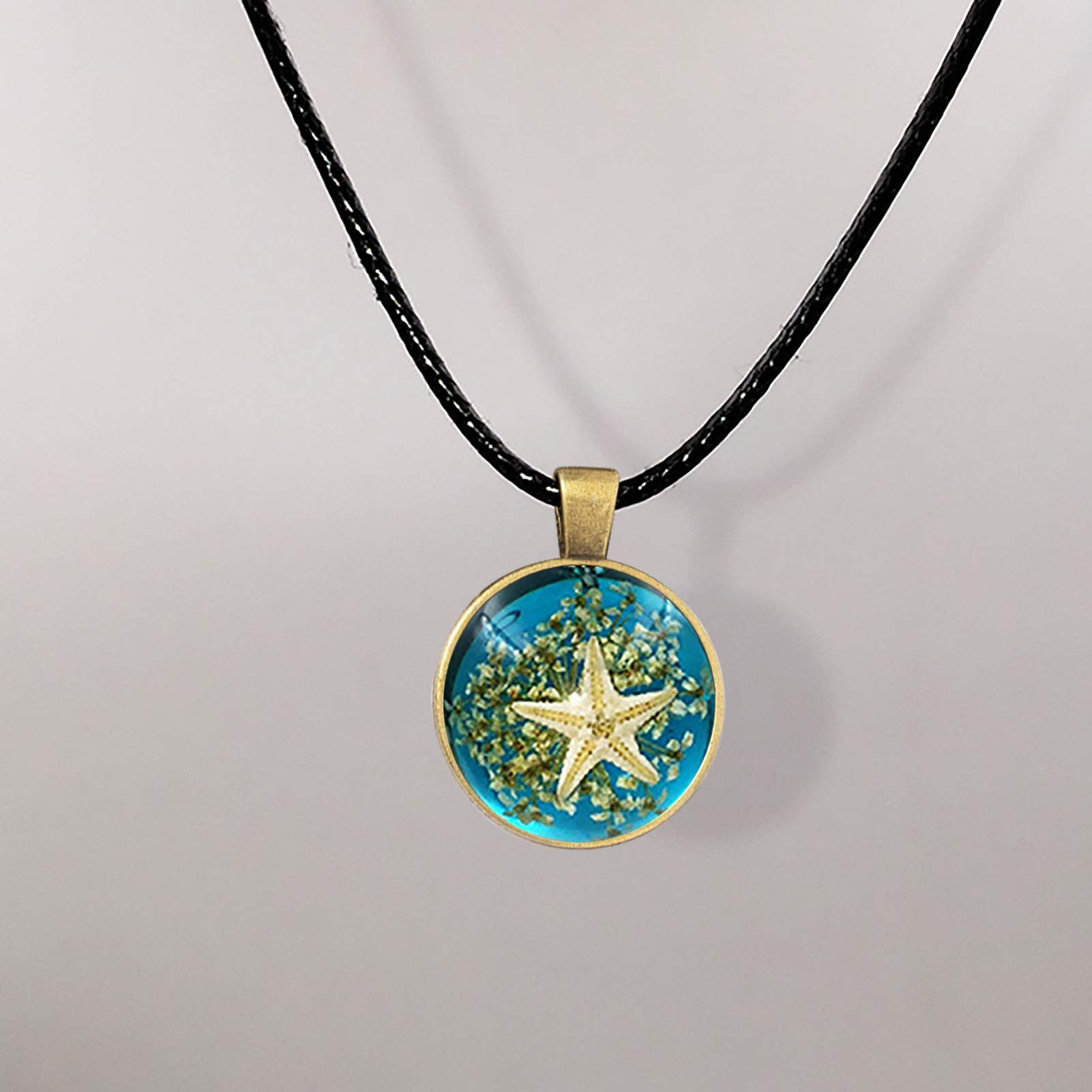 40pcs Round Bezel Pendant Trays for Jewelry Making - 8 Color DIY Craft Bezel Blanks (25mm/0.98inch) - Perfect for Photo Pendants, Resin Charms & Handmade Necklace Making