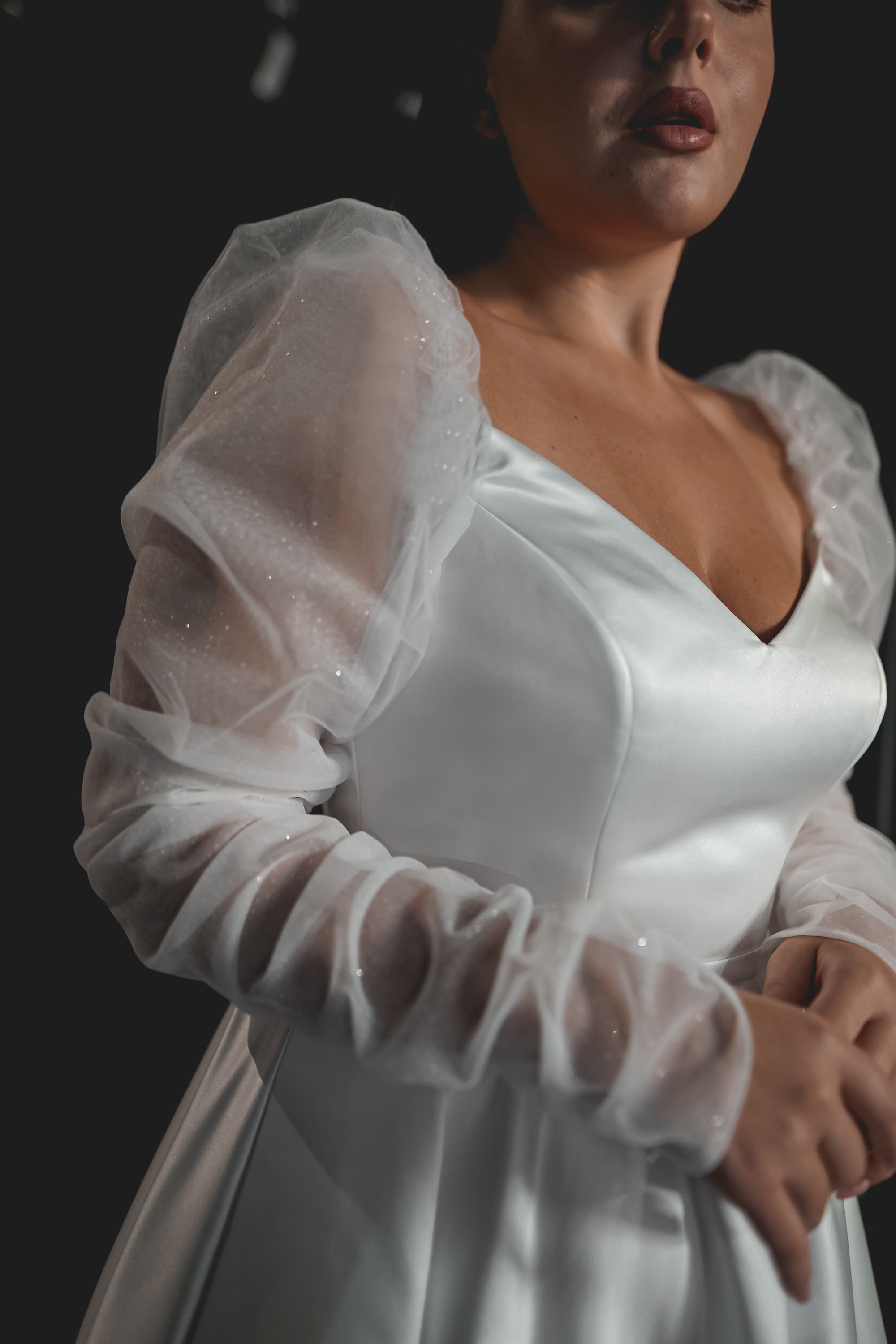 Detachable Tulle Sleeves for Women - Elegant Lace Bridal Accessory for Wedding, Prom & Special Occasions