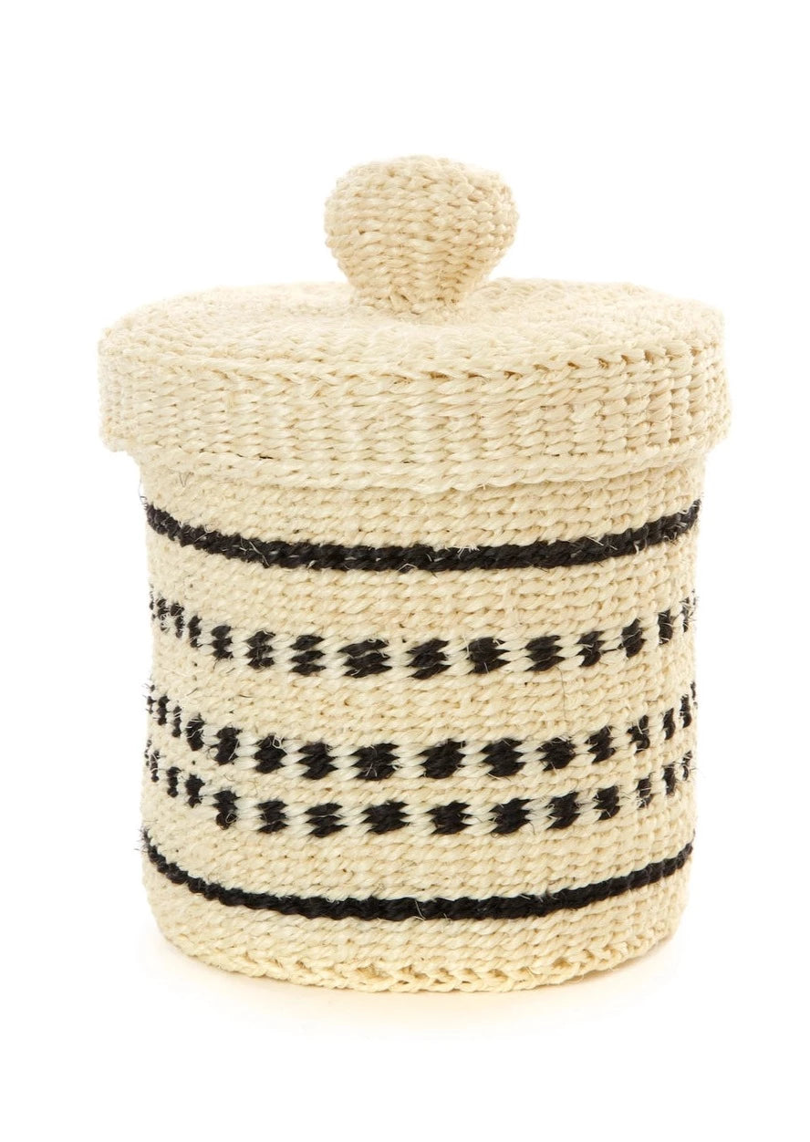 Natural Sisal Lidded Storage Basket with Black Trim - Handwoven Home Organization for Bedroom, Bathroom & Living Room Decor
