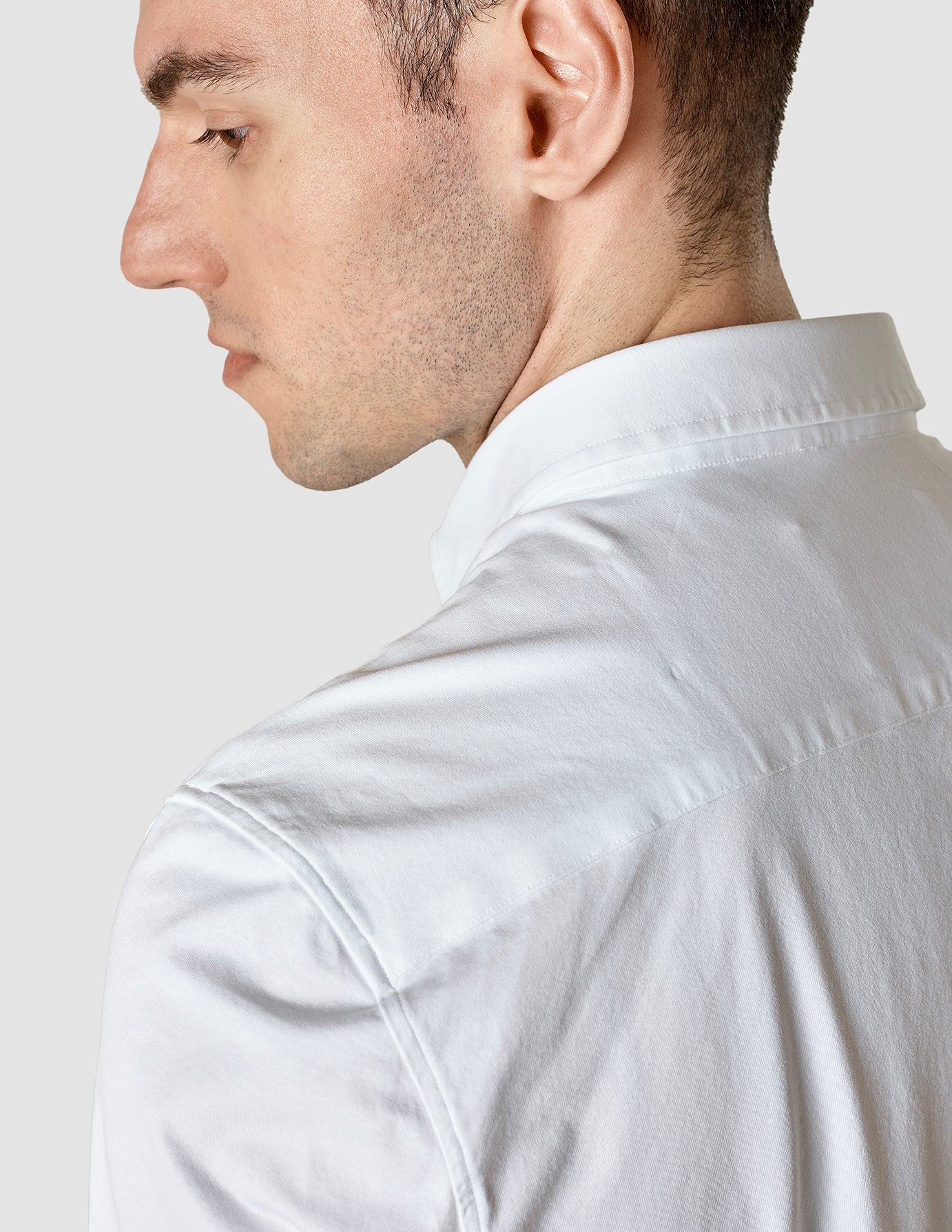 Classic White Short Sleeve Shirt for Men - Casual Comfort Fit Cotton Top for Summer, Office & Outdoor Activities