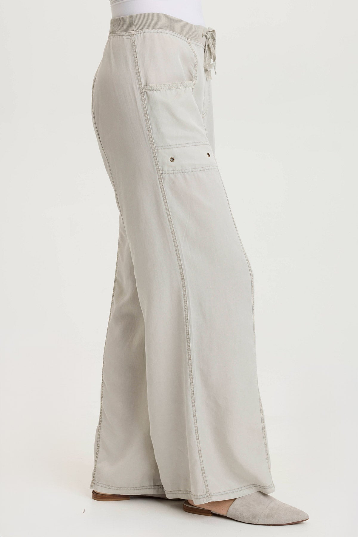 Tarla Twill Wide Leg Pants with Dropped Pockets - Comfortable High Waisted Loose Fit Trousers for Women | Perfect for Office, Casual Wear & Travel