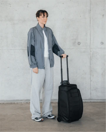 Db Hugger 40L Roller Carry-On Luggage - Lightweight Expandable Suitcase for Travel, Business Trips & Weekend Getaways | TSA Approved Spinner Wheels & Durable Hard Shell