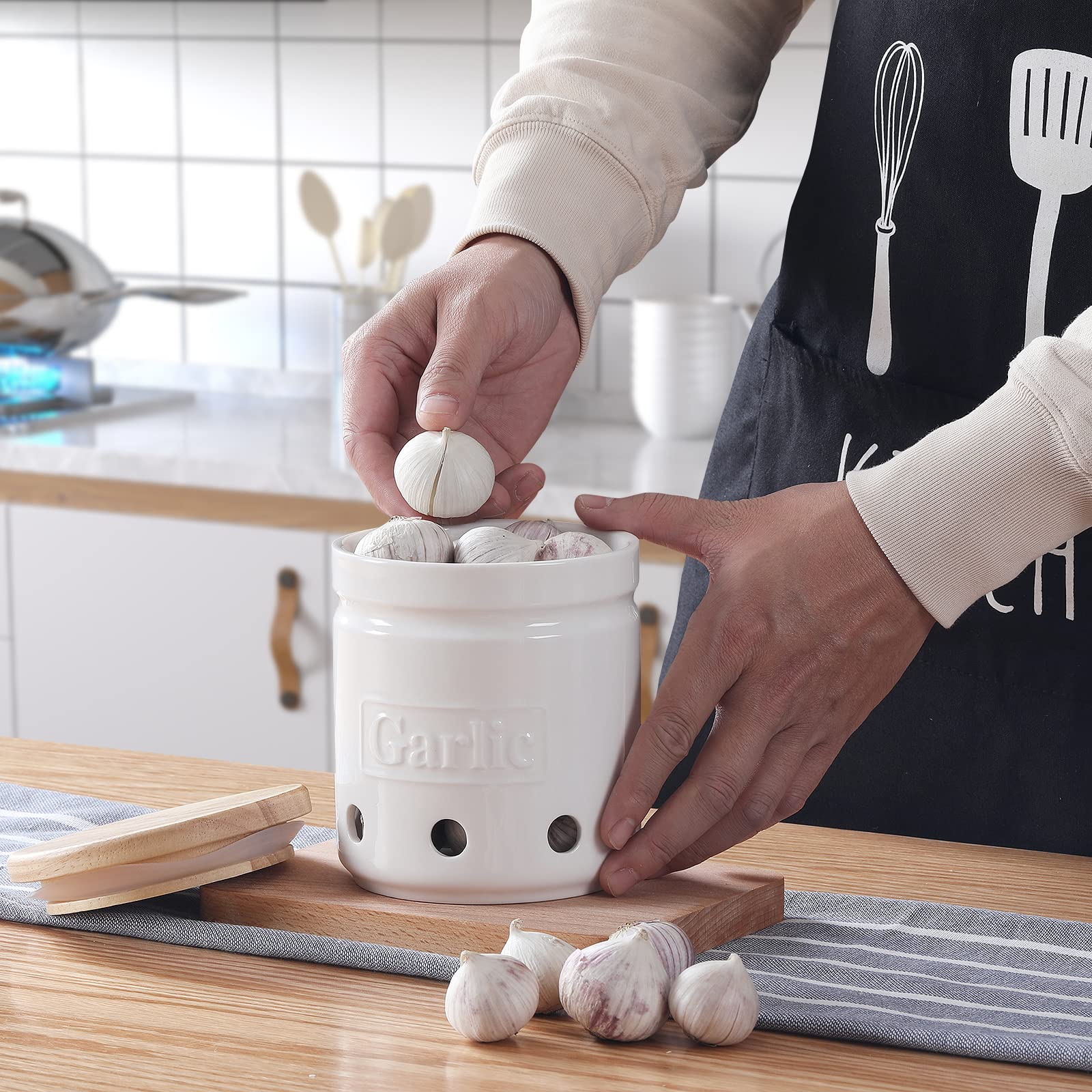 Large Ceramic Garlic Keeper with Wooden Lid - 4.5 Inch White Garlic Storage Container for Kitchen - Preserves Garlic Freshness Longer - Perfect for Countertop, Pantry & Farmhouse Style Kitchens