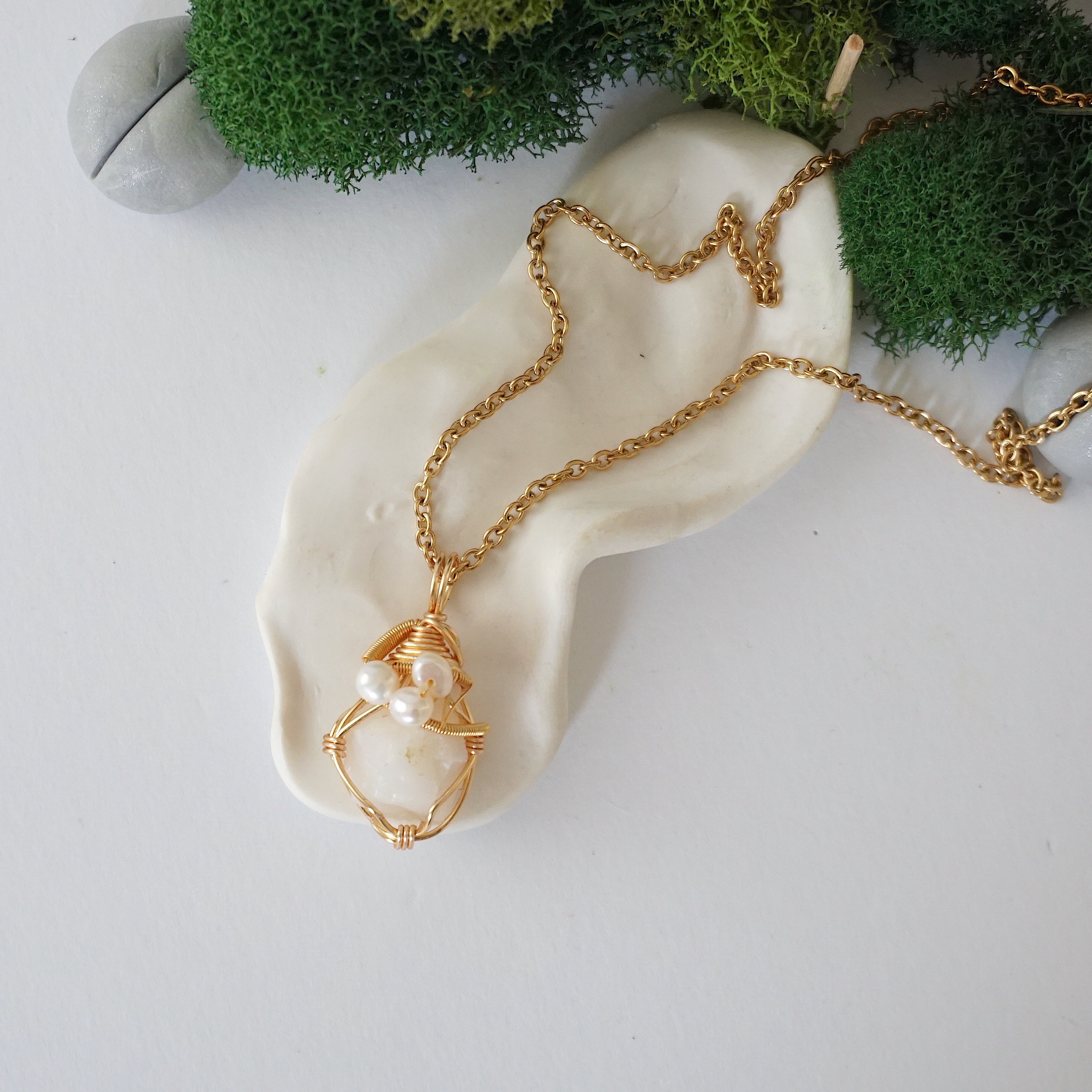 Fire Opal and Pearl Necklace - 14K Gold Plated Elegant Jewelry for Women | Perfect for Weddings, Parties & Special Occasions