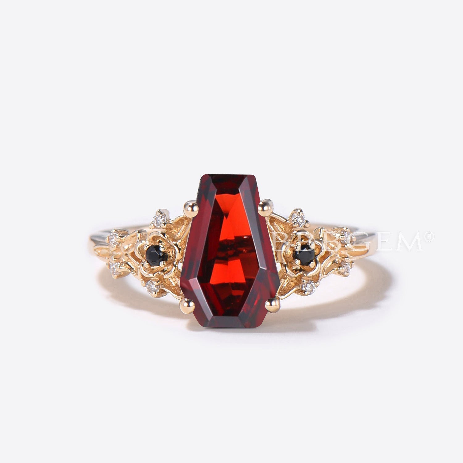 Vampire Themed Coffin Shaped Garnet Ring for Women - Gothic Jewelry, Natural Stone, Nature Inspired Design - Perfect for Halloween, Cosplay, and Dark Fashion Accessories