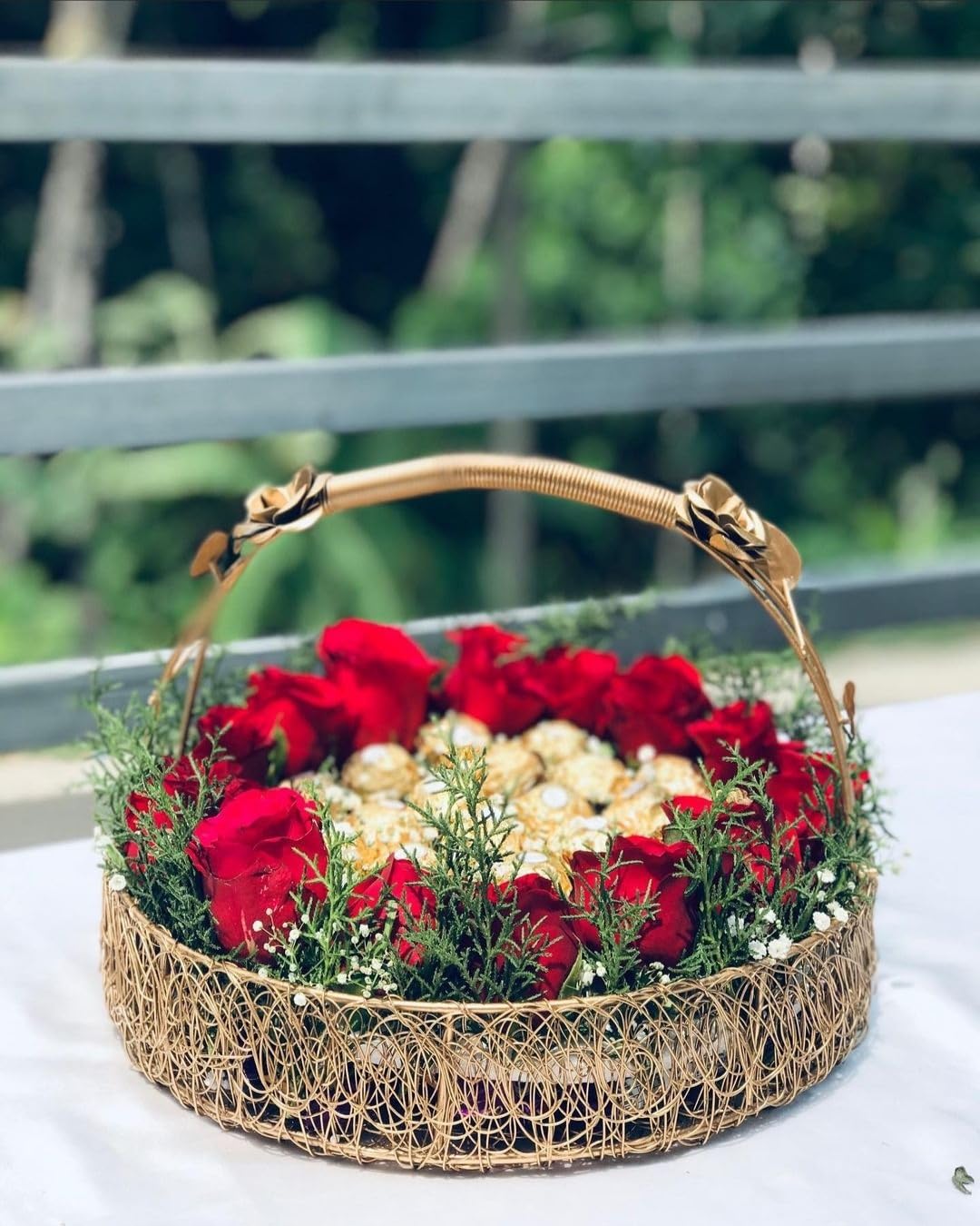 Elegant Gold Metal Mesh Wire Hamper Basket - 12 Inch Round Serving Tray for Fruits, Sweets & Gifts | Perfect for Party Decor, Wedding Favors & Home Organization