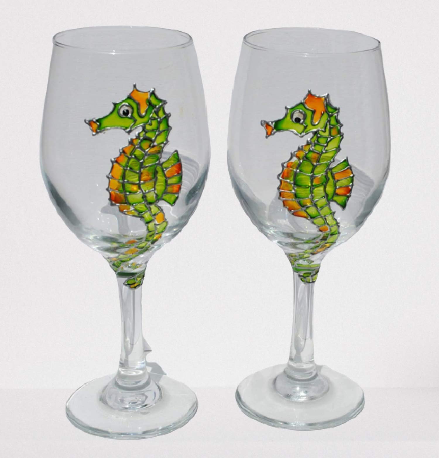Hand Painted Seahorse Wine Glasses Set of 2 - Elegant Green Stemware for Dinner Parties, Wedding Gifts & Home Decor