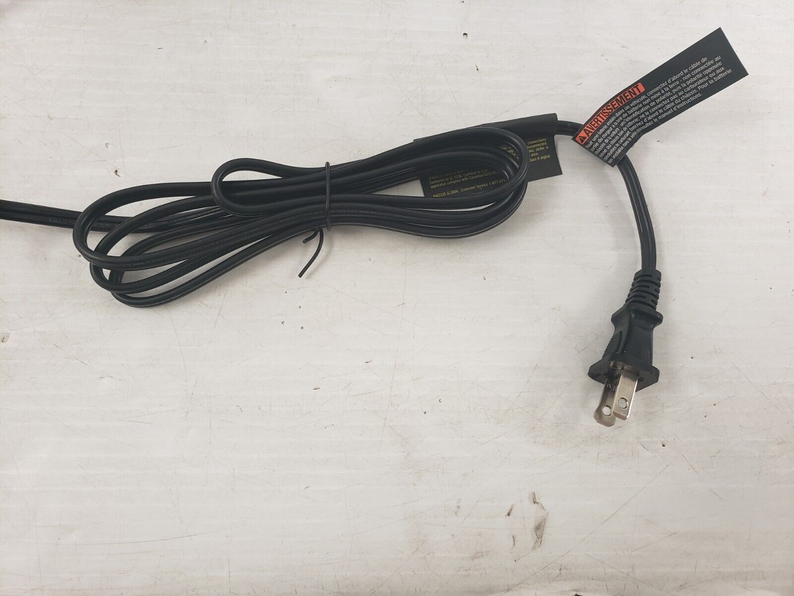DEWALT DXAEC2CA 20V MAX Lithium-Ion Battery Charger - Fast Charging for DEWALT 20V Power Tools - Perfect for Construction Sites & DIY Projects