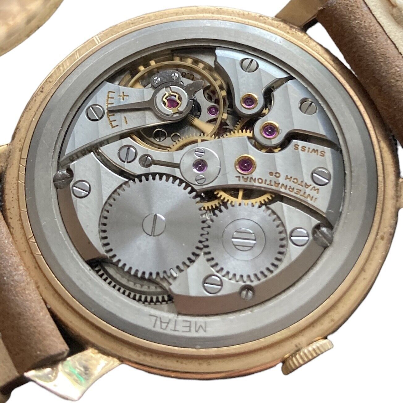 Authentic IWC Schaffhausen 18k Yellow Gold Manual Wind Men's Luxury Watch - Perfect for Business, Formal Events & Collectors