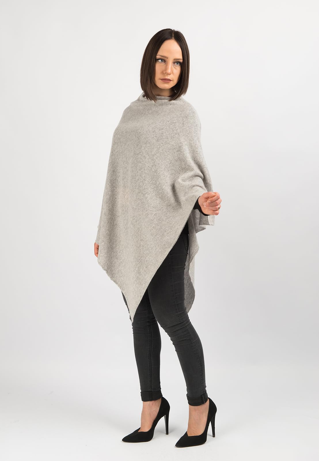 DALLE PIANE 100% Cashmere Poncho for Women - Soft & Luxurious Winter Wrap - Perfect for Travel, Office & Casual Outings