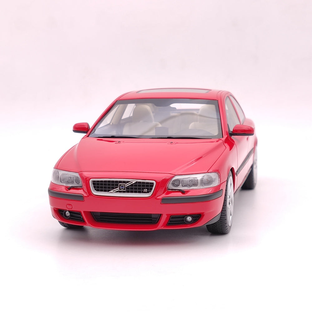1/18 Scale Volvo S60 R 2003 Limited Edition Red Resin Model Car - Collectible Diecast Toy for Adults, Display & Gift for Car Enthusiasts - Perfect for Home Office Decoration, Car Show Display & Birthday Gifts