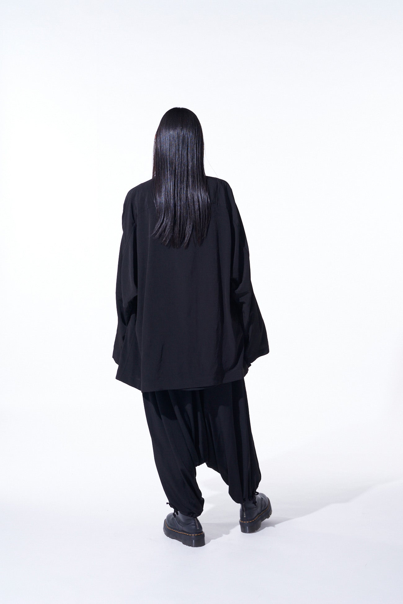 Elegant Crepe de Chine Raglan Sleeve Jacket for Women - Lightweight & Stylish Blazer for Office, Dinner & Special Occasions