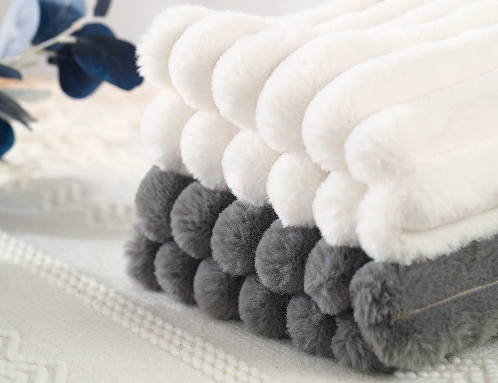 PANOD Faux Fur Decorative Lumbar Throw Pillow Covers 14x36 Inches - Plush Long Boho Pillow Cases for Couch, Bed & Sofa - Farmhouse Living Room Decor - Soft White Pillow Covers - Perfect for Cozy Home, Lounge & Guest Room Decor
