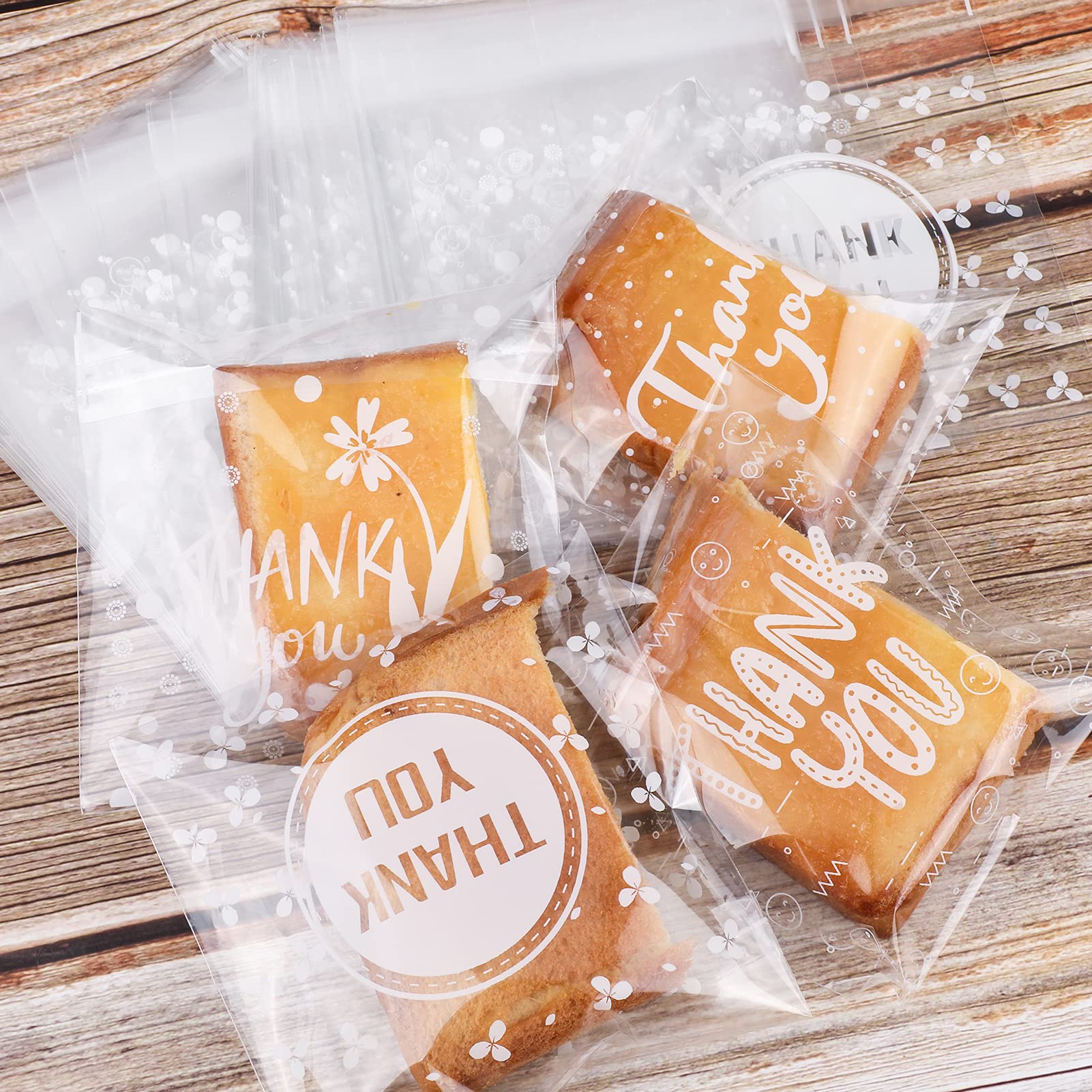100-Pack Self-Adhesive Thank You Cookie Bags - 5.9×7 Inch Plastic Treat Bags for Candy, Sweets & Biscuits | Perfect for Birthday Party Favors, Wedding Favors & Gift Packaging | Reusable Cellophane Goodie Bags for Desserts & Snacks