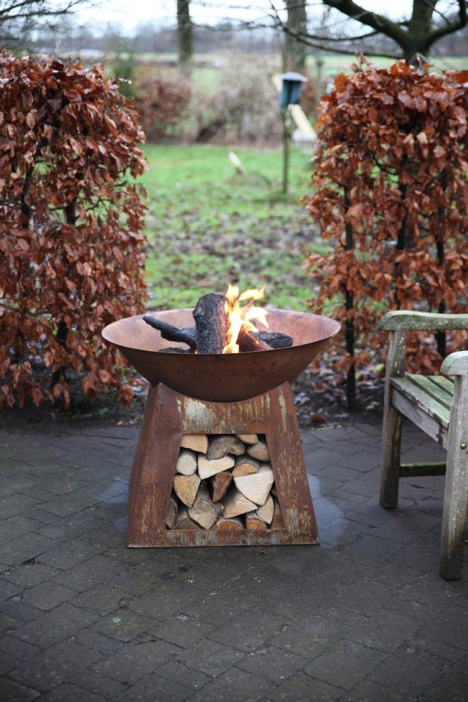 Esschert Design Small Fire Bowl with Wood Storage - Outdoor Fire Pit for Patio, Garden, and Backyard Gatherings