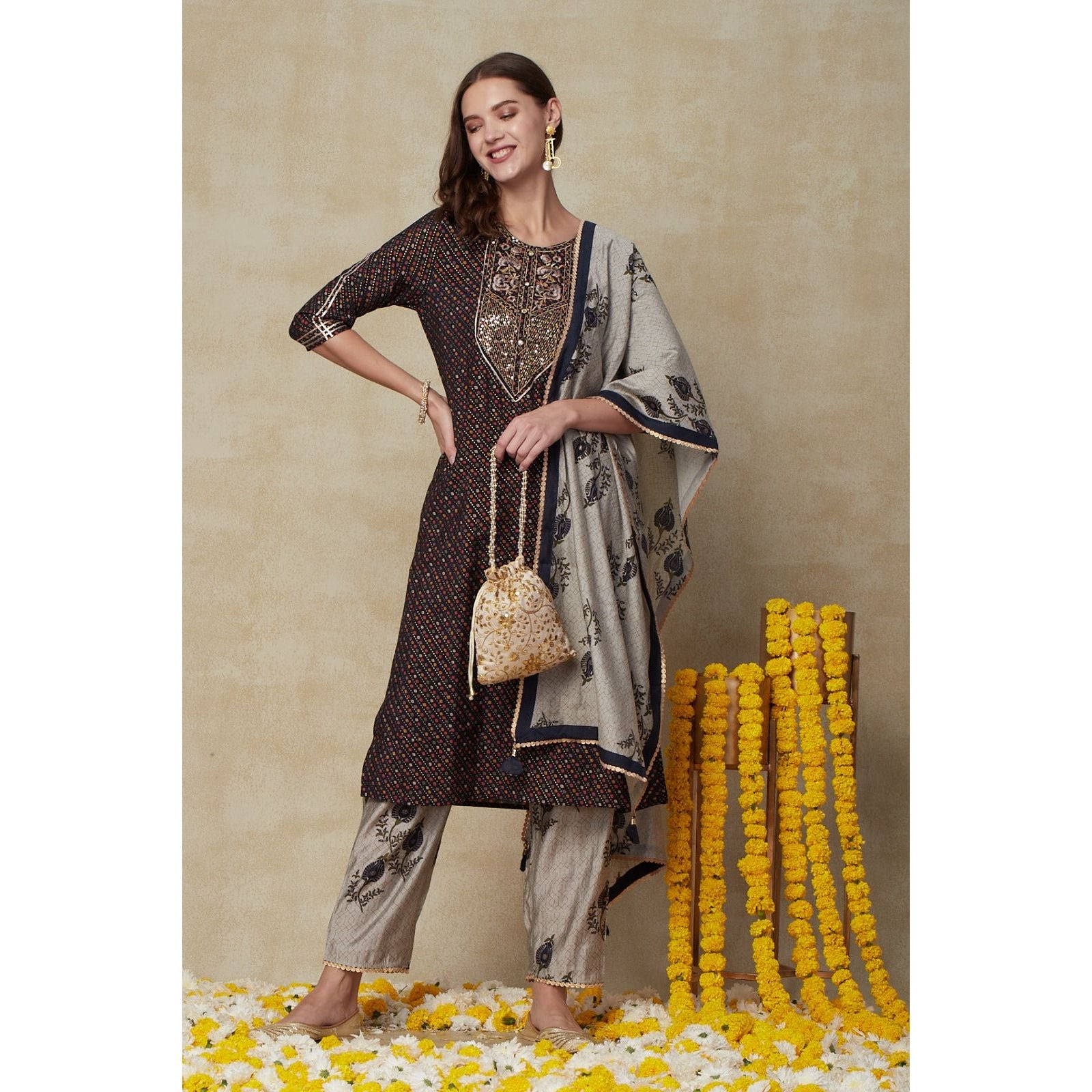 Stylish Festive Kurta Set for Women - Elegant Party Wear Outfit for Diwali, Weddings & Special Occasions