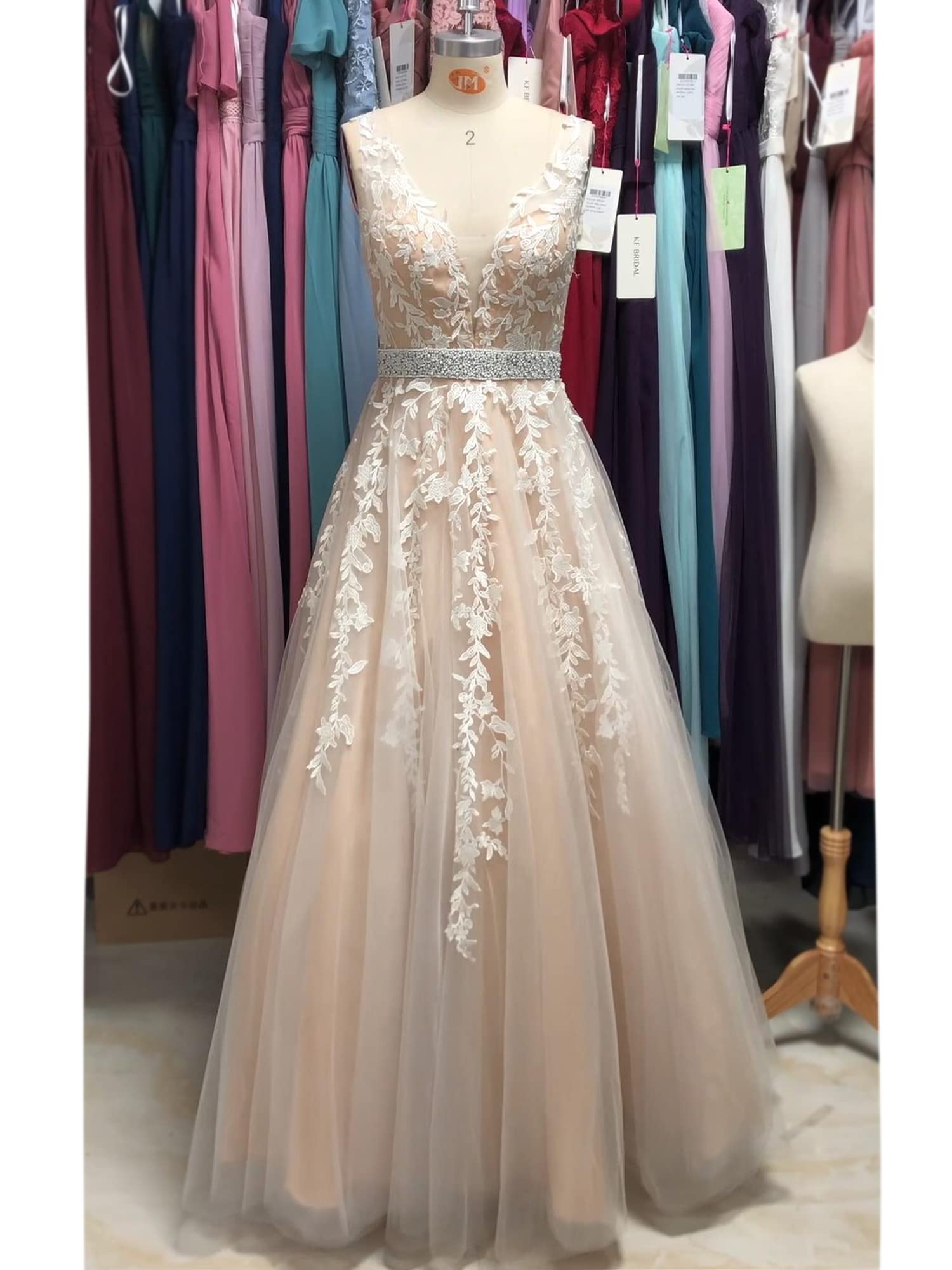 2023 Prom Dresses Elegant V-Neck Tulle Military Ball Gown with Lace Appliques & Beaded Details - Perfect for Homecoming, Evening Parties & Formal Events