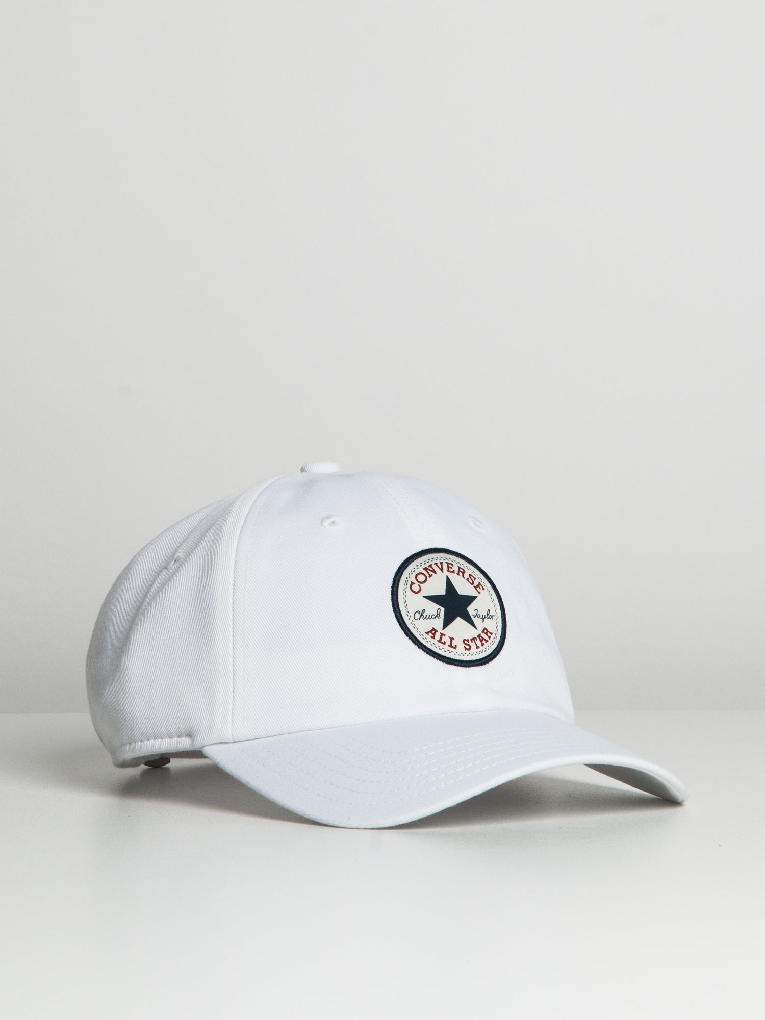 Converse Unisex Chuck Taylor All Star Classic Canvas Low Top Sneakers - White - Casual Streetwear Shoes for Men & Women | Perfect for Everyday Wear, Outfits & Urban Fashion