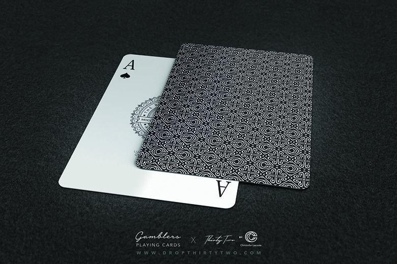 Premium Gambler's Playing Cards - Borderless Black Deck for Poker, Magic Tricks & Casino Night Entertainment | Ideal for Cardistry, Poker Games & Professional Magic Performances