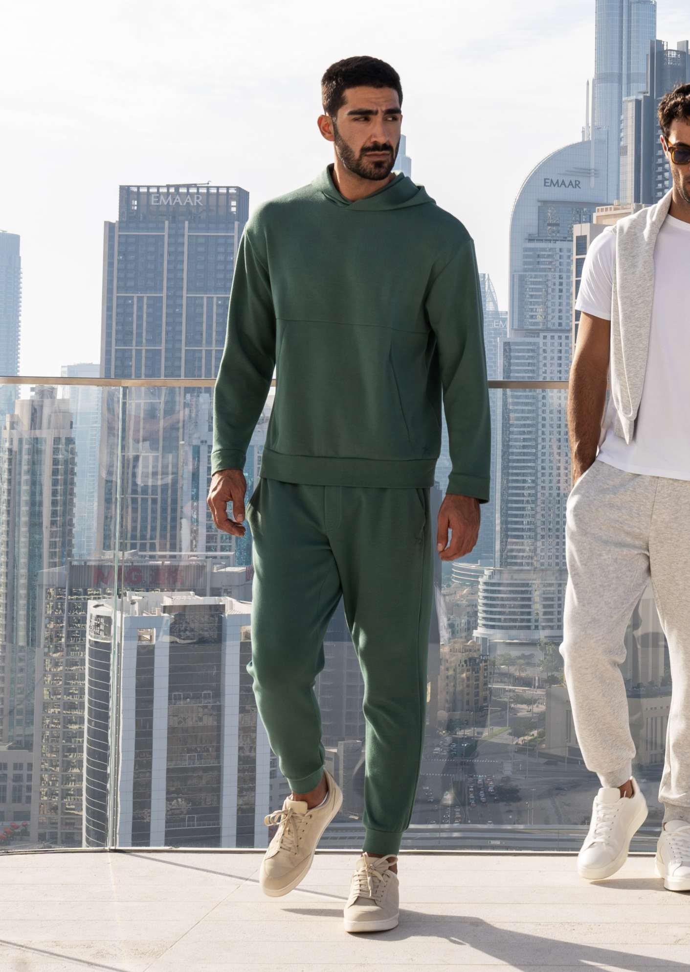 Premium Men's Sweatshirt Hoodie - Dark Forest Green, Comfortable & Stylish for Casual Wear, Gym, and Outdoor Activities
