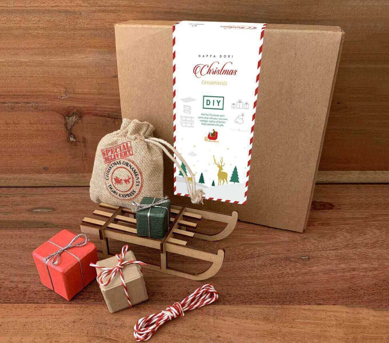 Christmas Ornament 03 - Elegant Holiday Decor for Tree, Home & Gifts | Perfect for Xmas Party, Festive Decorations & Seasonal Celebrations