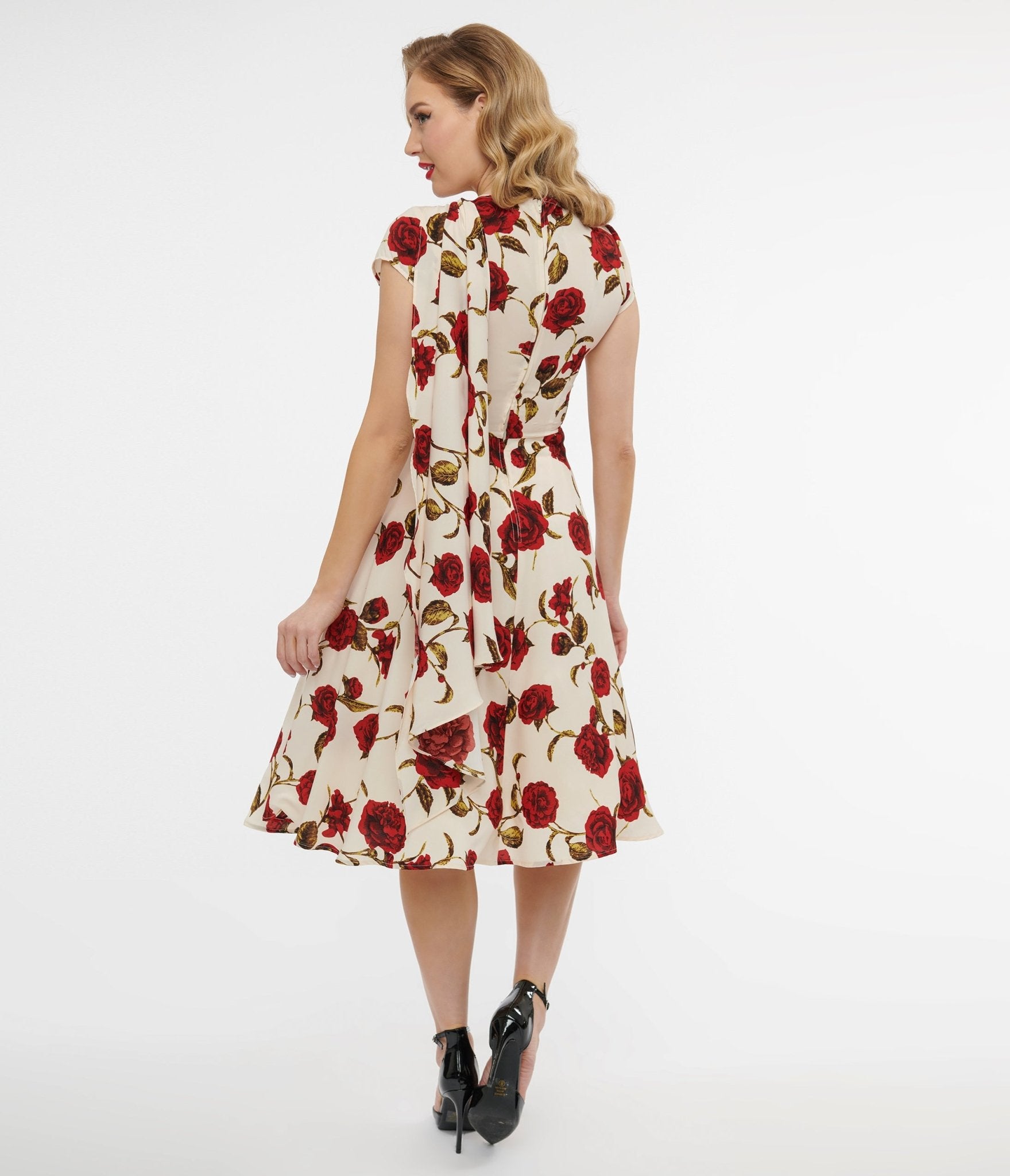 Vintage 1940s Cream & Red Rose Print Swing Dress with Sash - Retro Tea Length Dress for Women - Perfect for Cocktail Parties, Weddings & Vintage Themed Events