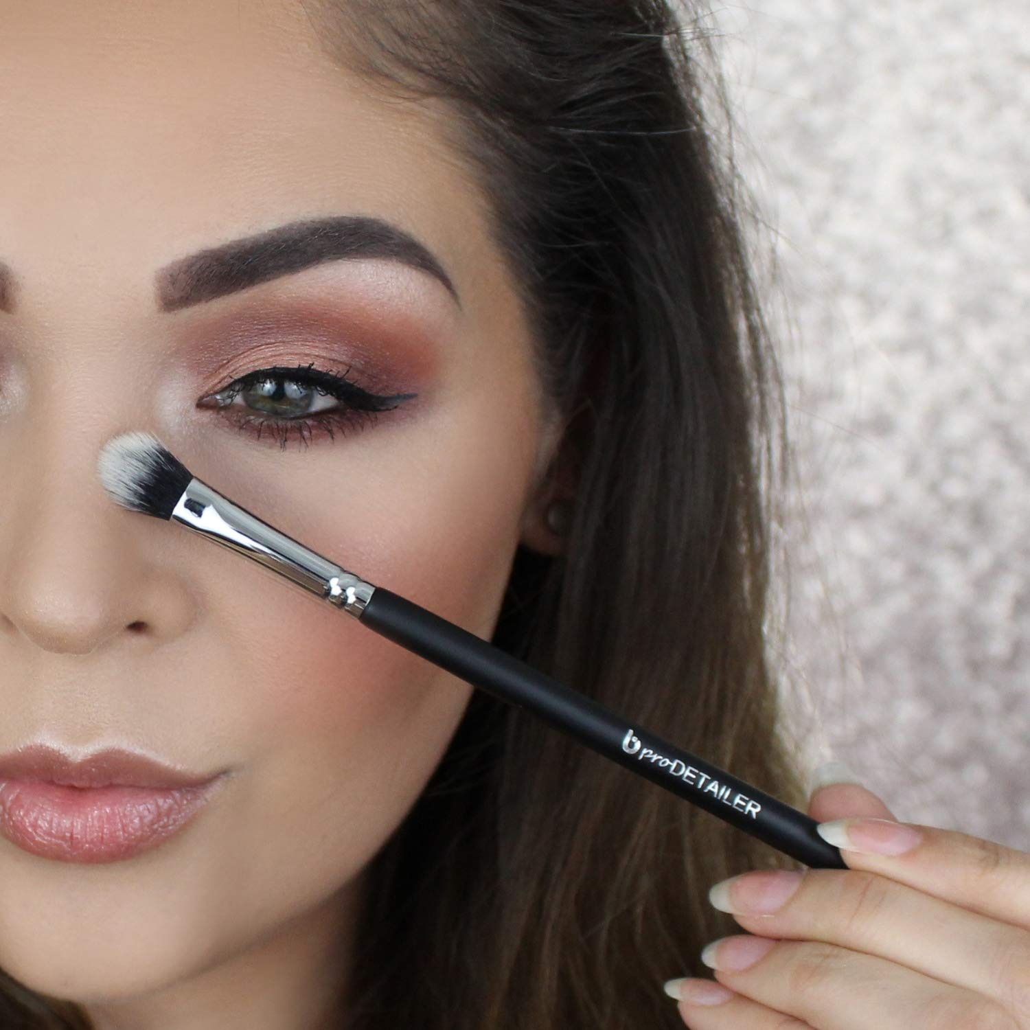 Nose Contour Brush - Vegan Synthetic for Precision Makeup - Perfect for Nose, Lips & Eyes