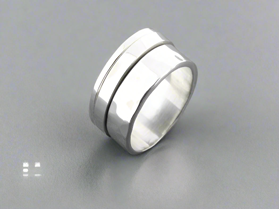Hammered Spinner Ring for Anxiety Relief - Sterling Silver 925 Unisex Jewelry for Stress Relief & Focus - Perfect for Meditation, Fidgeting, and Everyday Wear