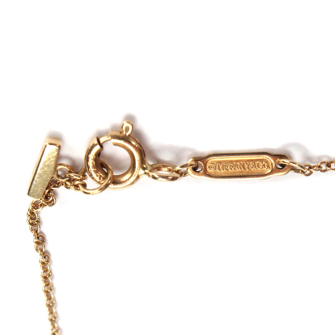 18K Gold Smile Pendant Necklace for Women - Elegant Layering Jewelry Gift for Birthday, Anniversary & Valentine's Day - Perfect for Everyday Wear & Special Occasions