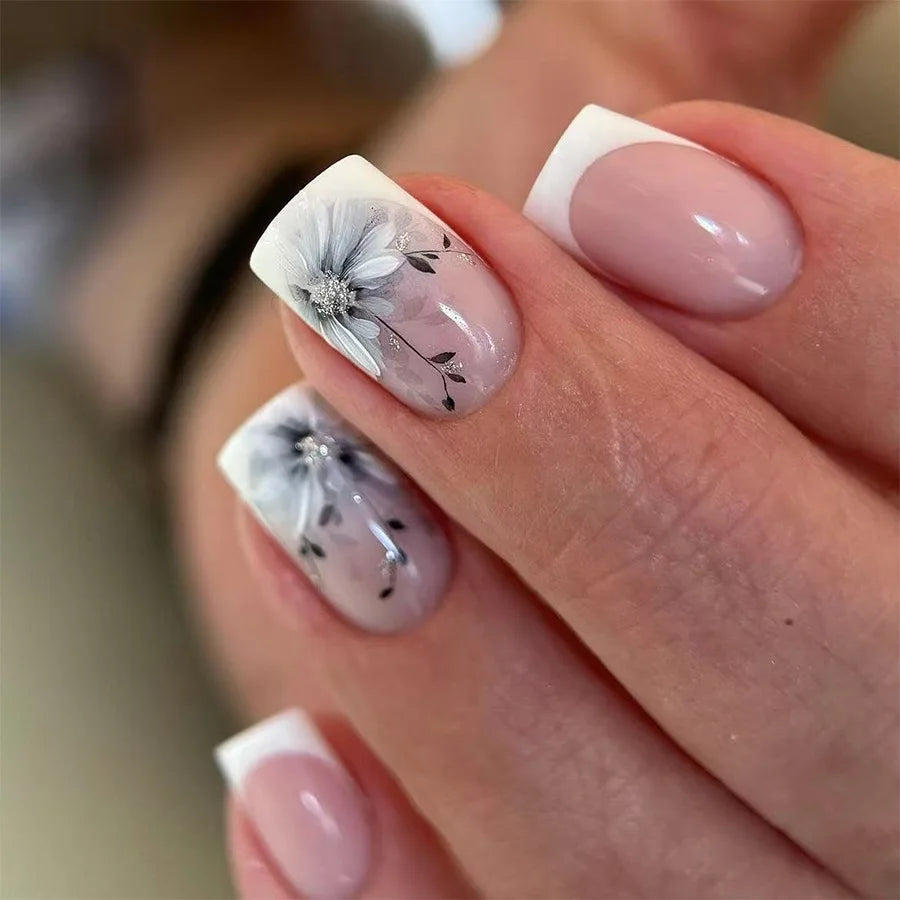 24Pcs White Square Press on Nails - French Ink Wash Design False Nails Set, Short Fashion Fake Nails with Adhesive for Women, Perfect for Daily Wear, Parties, Weddings and Special Occasions