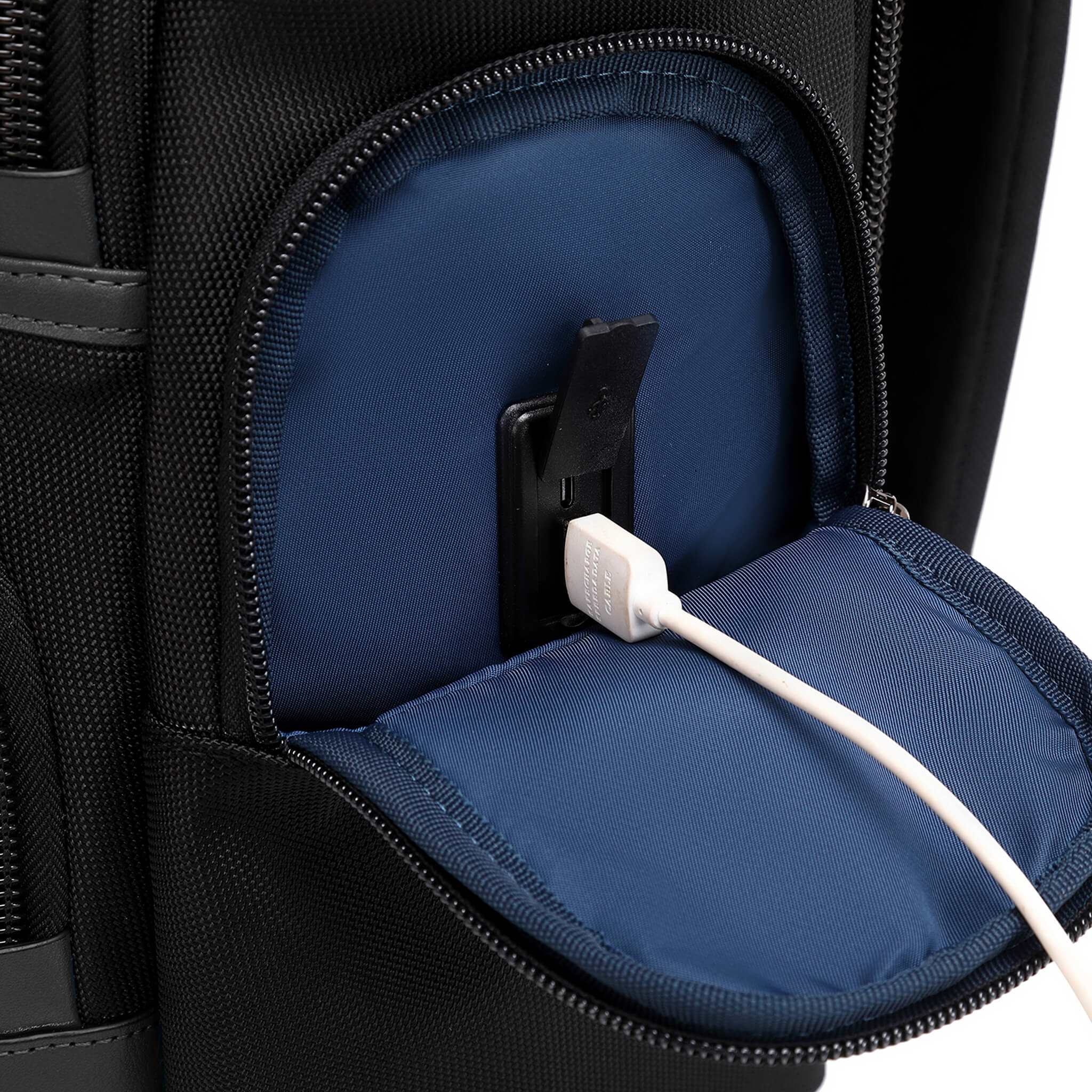 TPB006 Troop London Urban Laptop Backpack - Waterproof 15.6 Inch Business Backpack for Men & Women, Durable College School Backpack with USB Charging Port - Perfect for Work, Travel & Daily Commute