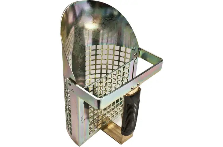 Garrett Metal Sand Scoop - Heavy Duty Beach Treasure Hunting Tool for Metal Detecting, Gold Prospecting & Outdoor Adventures