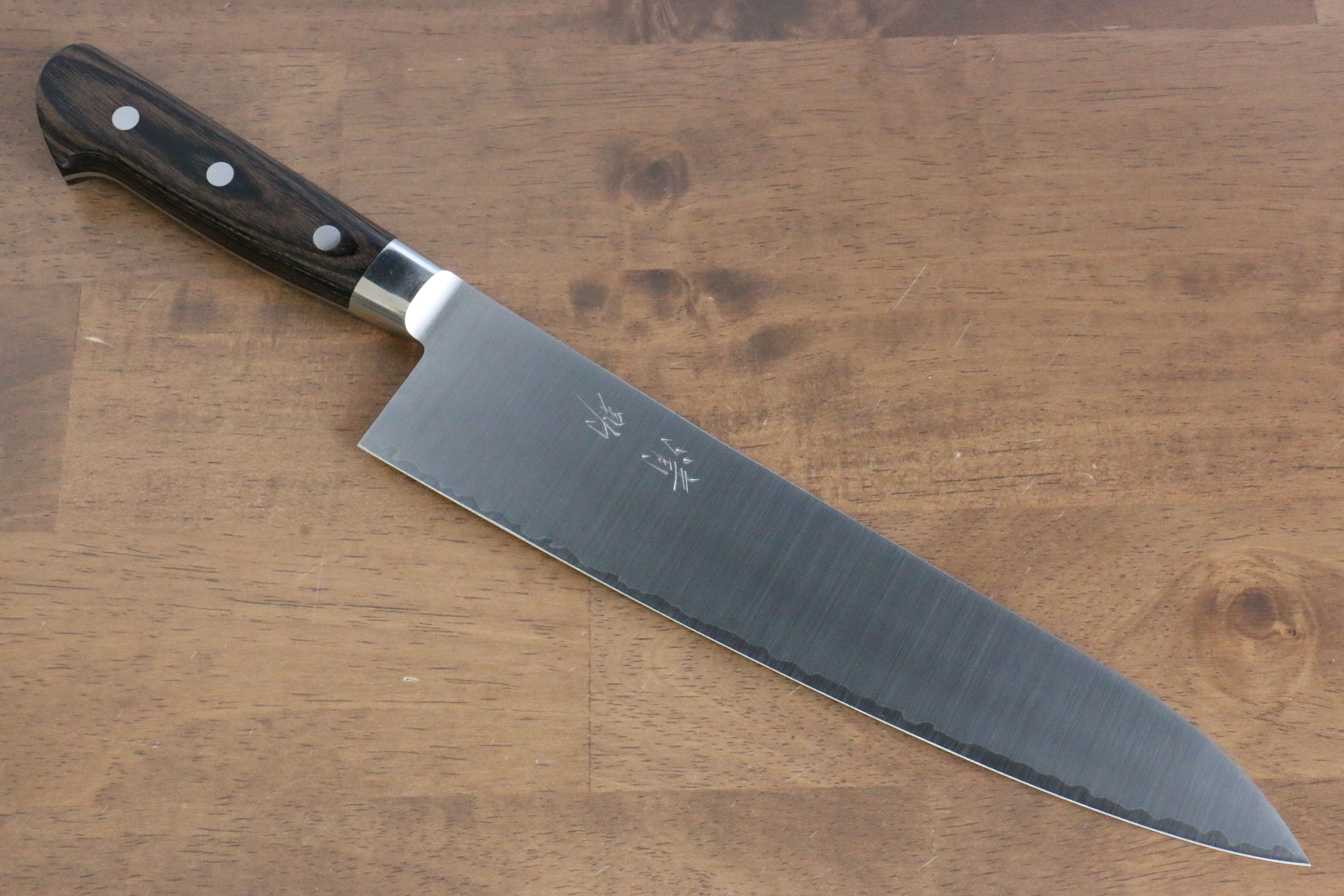 Premium Seisuke SG2 Gyuto Japanese Chef Knife 240mm with Brown Pakka Wood Handle - Perfect for Sushi, Sashimi & Precision Cutting in Professional Kitchens