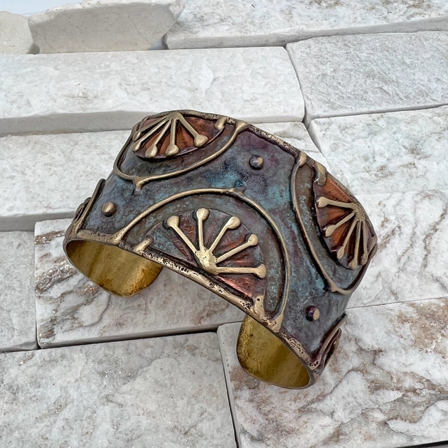 Vintage White Leaves Patina Cuff Bracelet - Boho Chic Handmade Jewelry for Women - Perfect for Casual Wear, Date Nights & Festival Outfits