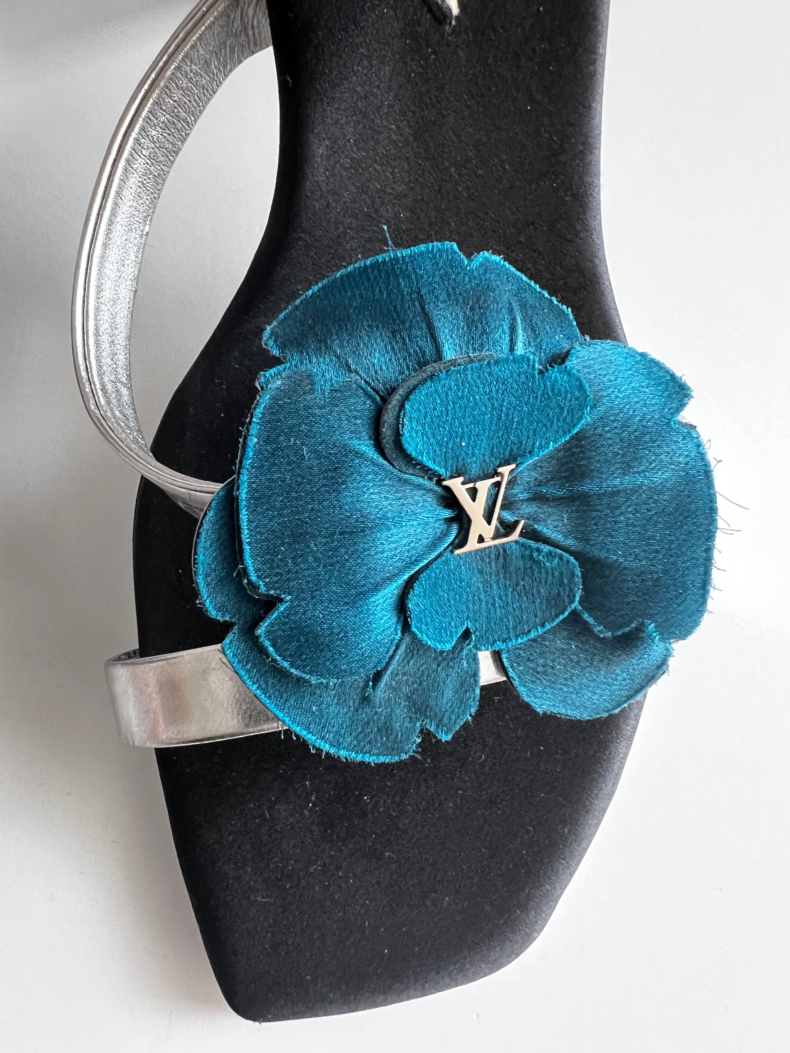 Louis Vuitton Blue Floral Print High Heels Women's Size 7 - Elegant Luxury Pumps for Parties, Weddings & Special Occasions