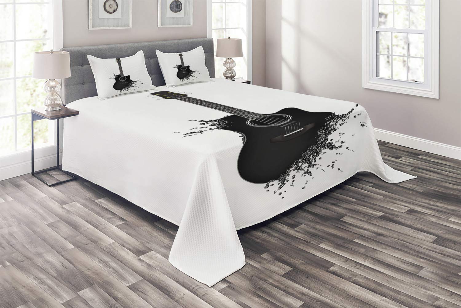 Ambesonne Guitar Quilt Set - 3 Piece Queen Size Bedspread with 2 Pillow Shams, Black & White Monochrome Acoustic Instrument Design - Perfect for Music Lovers' Bedroom Decor & Gift for Musicians