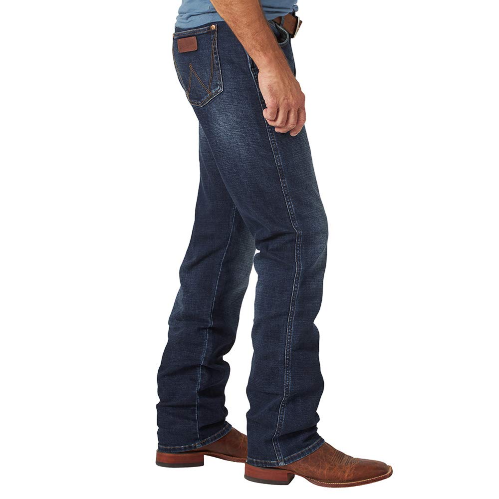Wrangler Men's Retro Slim Straight Fit Jeans - Classic Denim Pants for Casual Wear & Everyday Style