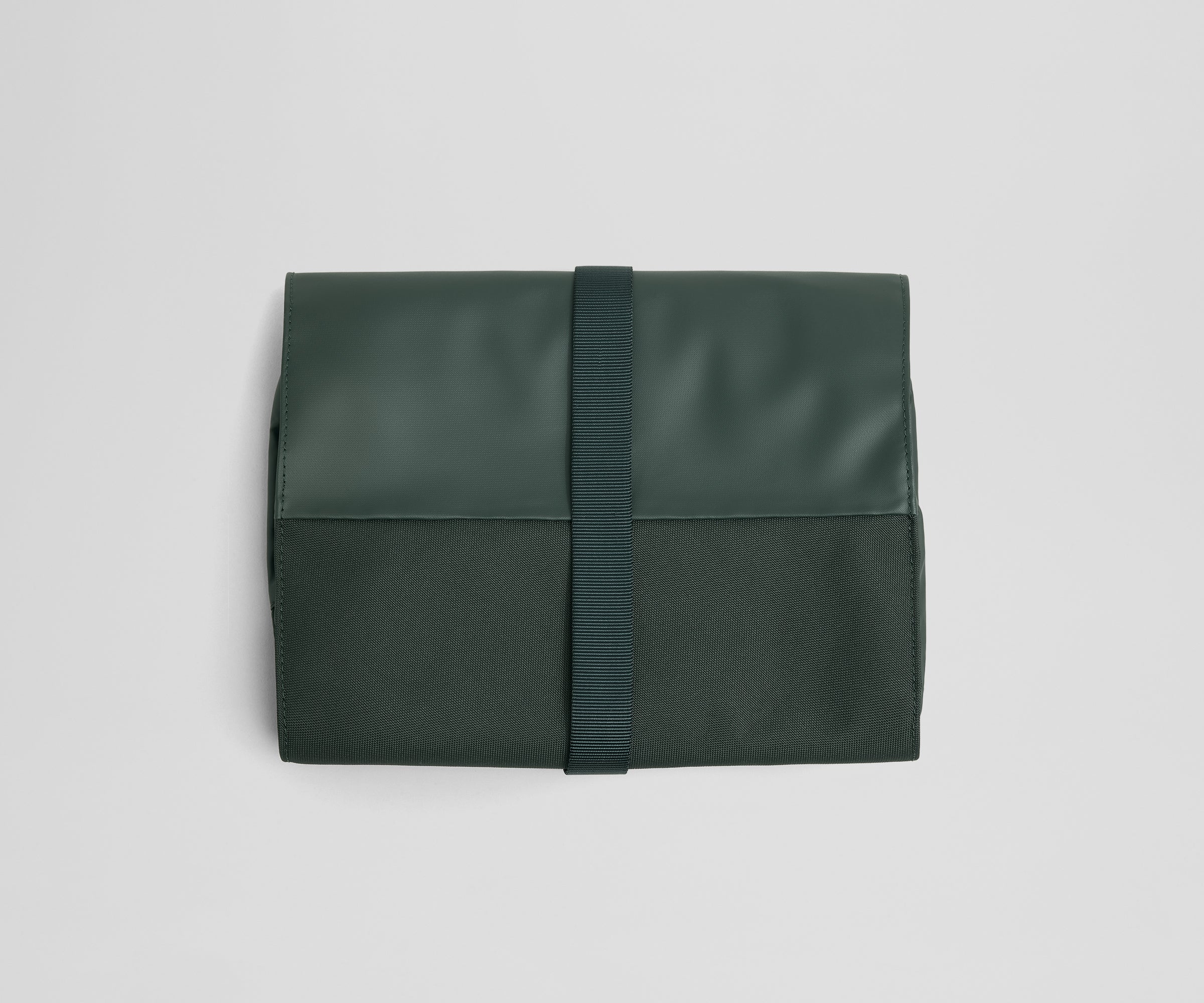 Premium Active Hanging Toiletry Bag for Travel - Waterproof Forest Green Organizer with Multiple Pockets | Perfect for Camping, Gym & Business Trips