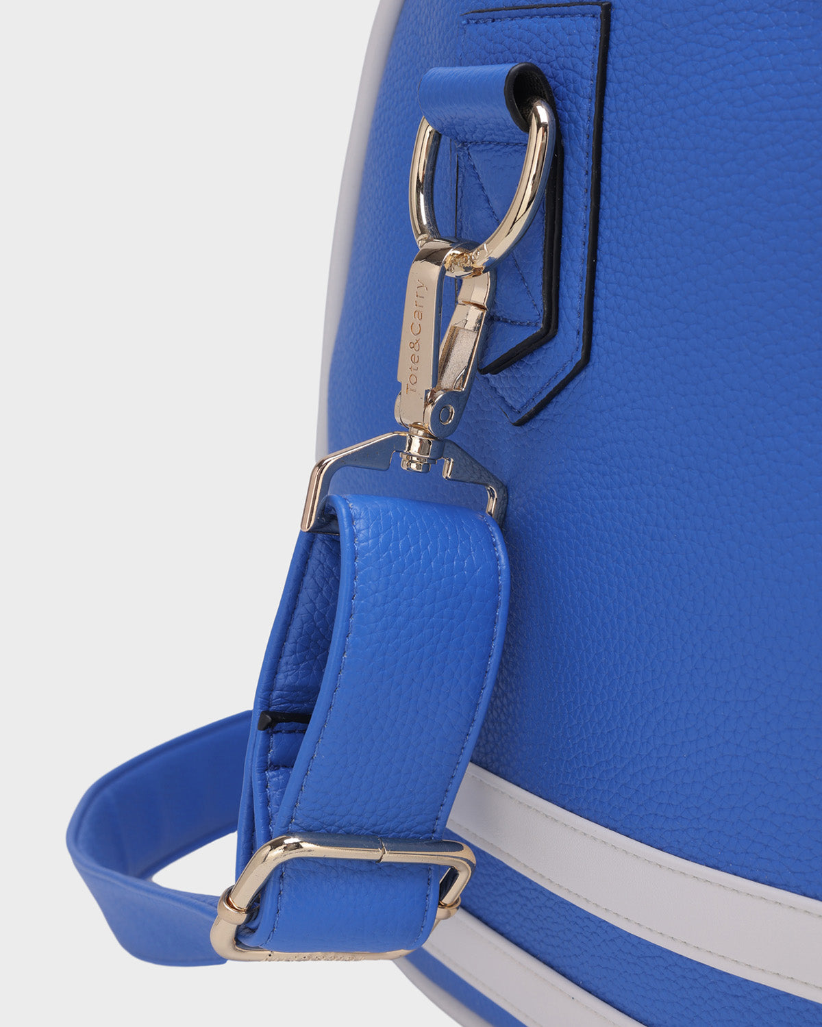 Premium Blue Weekender Duffle Bag for Travel & Gym - Water-Resistant Carry-On Luggage with Spacious Compartments | Perfect for Weekend Getaways, Business Trips & Sports Gear Storage
