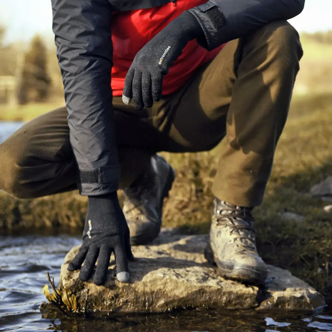 Extremities Evolution Waterproof Touchscreen Gloves for Winter Sports, Running & Outdoor Activities - Cold Weather Protection & Smartphone Use