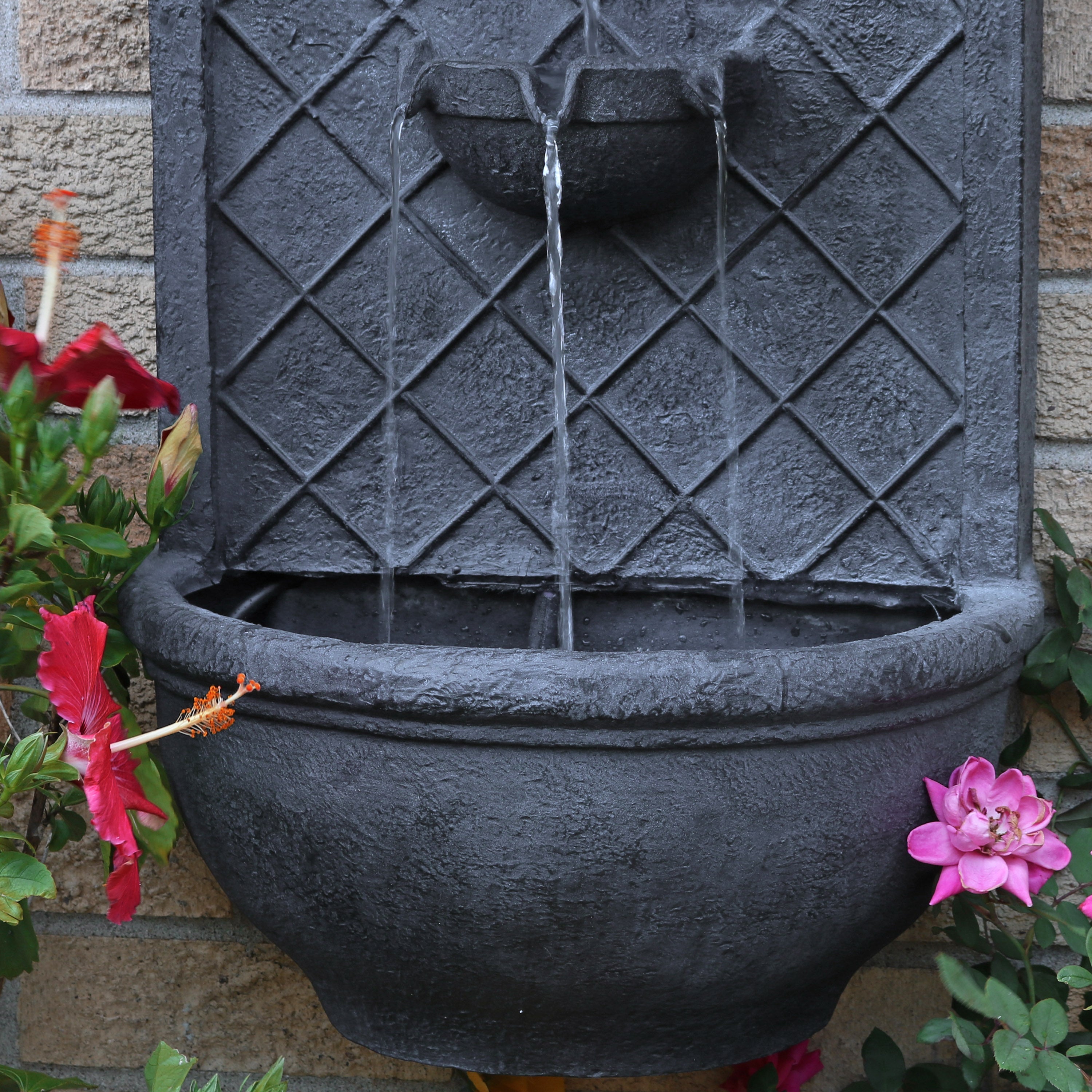 Sunnydaze Messina Outdoor Wall Fountain with Submersible Pump - 26 Inch Height, Water Feature for Garden, Patio, Backyard Decor - Perfect for Relaxation and Meditation Spaces
