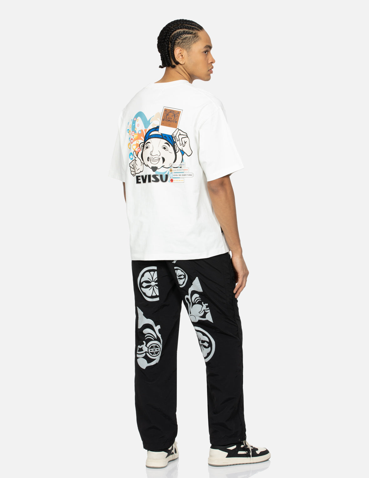 Trendy Social Media Inspired Print Relax Fit T-Shirt for Men & Women - Casual Comfort Wear for Everyday Outings & Social Events
