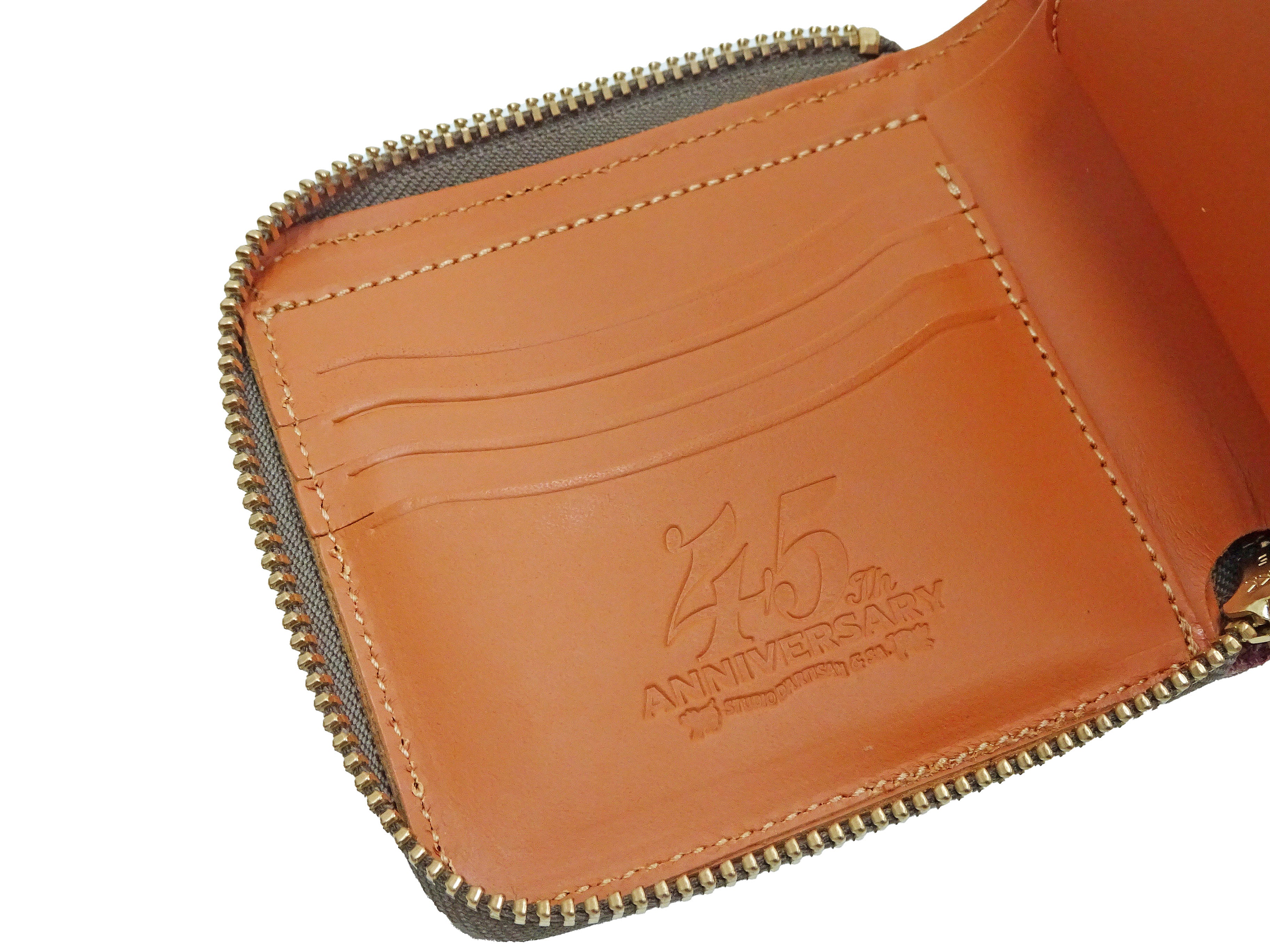 Studio D'artisan Men's Natural Plant Dyed Leather Zip Around Wallet SP-101 - Earth Red Casual Slim Short Wallet for Everyday Carry & Travel