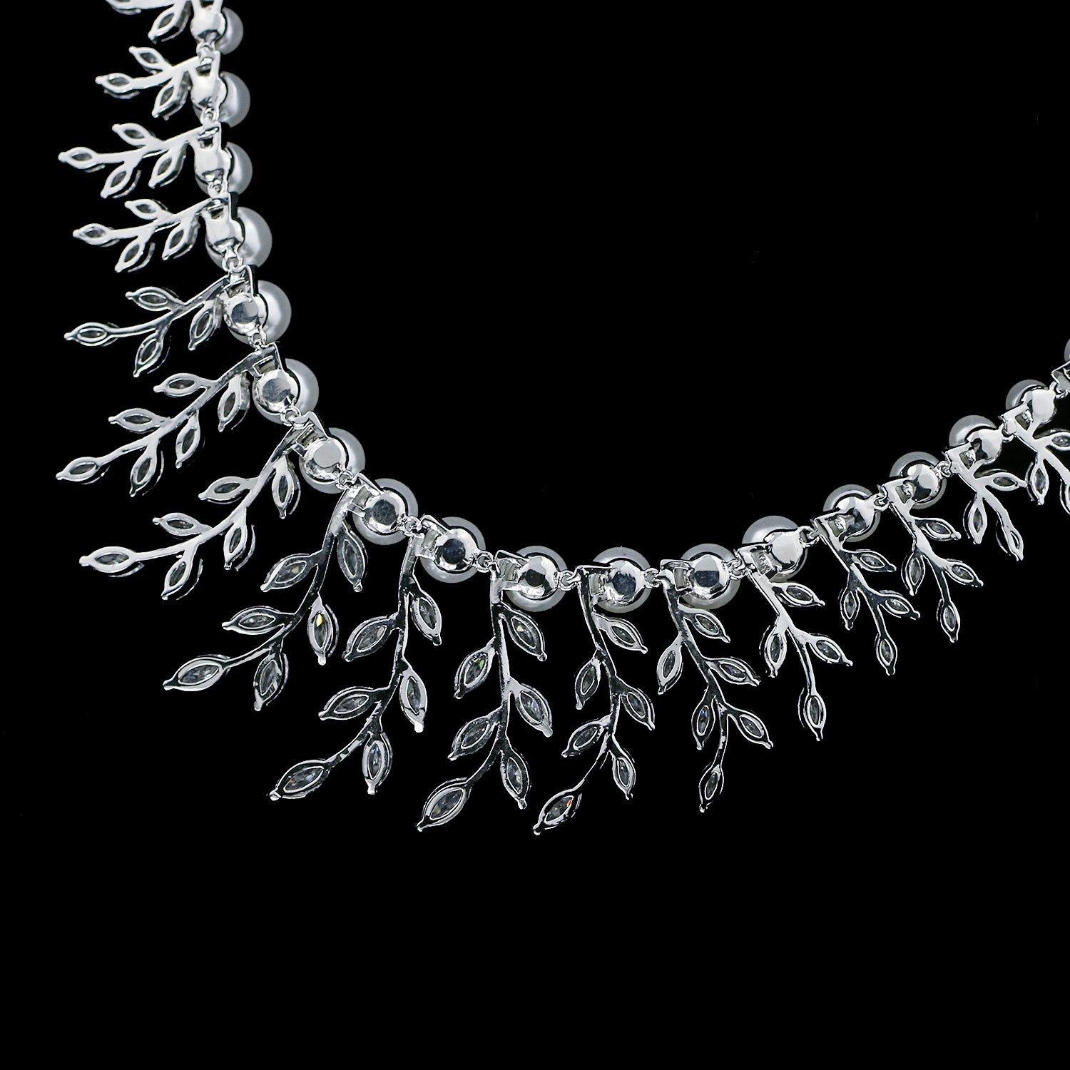 5A Cubic Zirconia Leaf Pearl Necklace & Earrings Set for Women - Elegant Jewelry Gift for Wedding, Anniversary & Special Occasions