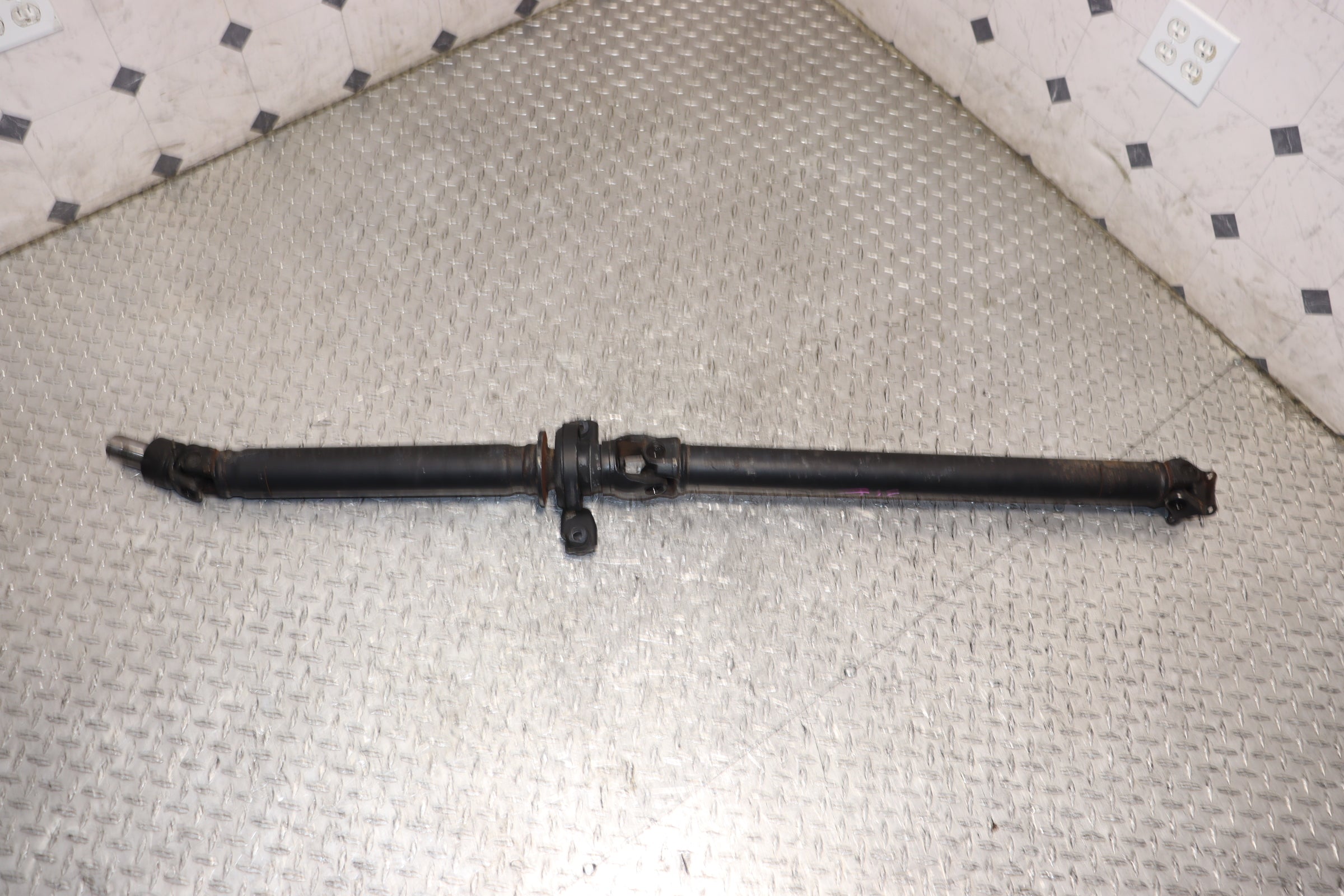 2004-2007 Subaru WRX STI 6-Speed Manual Transmission Driveshaft Assembly - Replacement Drive Shaft for Performance Upgrades & Off-Road Driving