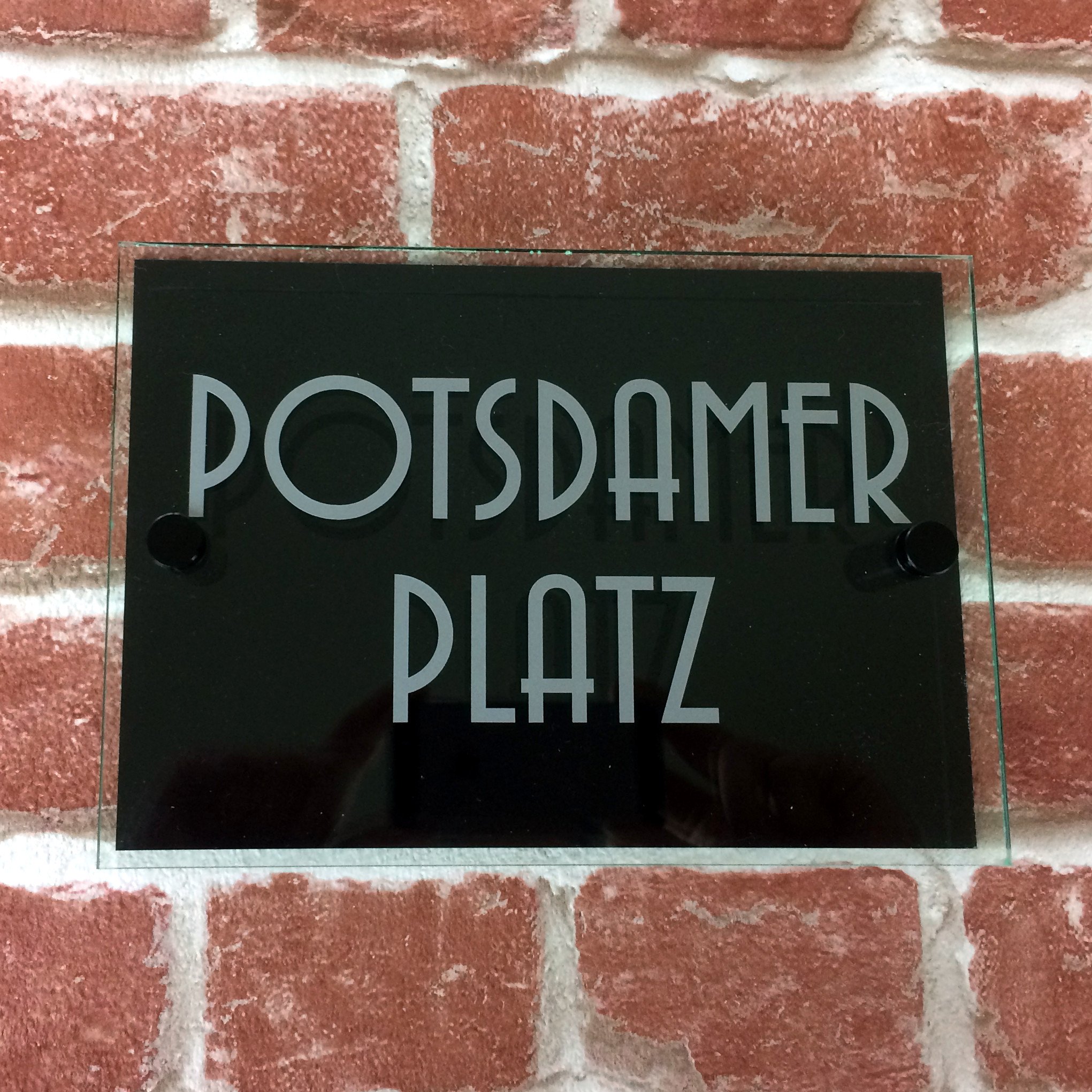 Custom Acrylic House Sign Plaque with House Number & Street Name - Modern Glass Effect Door Plaque for Home Address Display | Perfect for Front Door, Mailbox, or Garden Gate Decoration