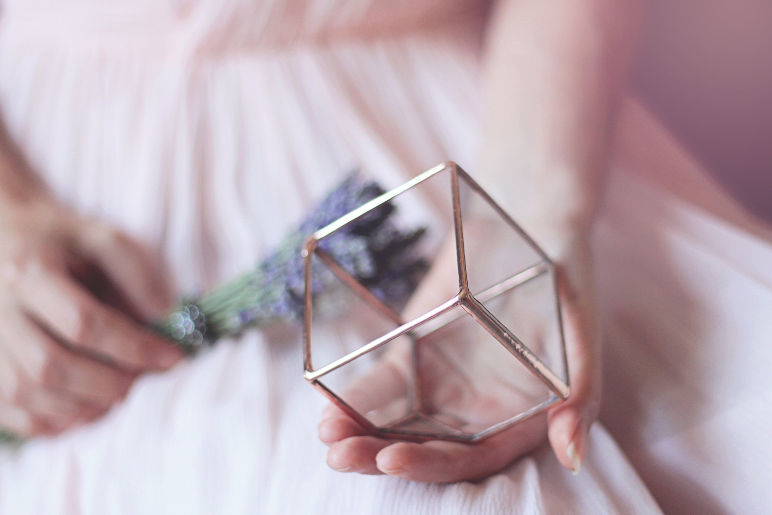 Elegant Stained Glass Geometric Wedding Ring Box - Copper, Silver & Black Cube Ring Bearer Box for Ceremonies | Perfect for Engagement, Vow Renewal & Gift Giving