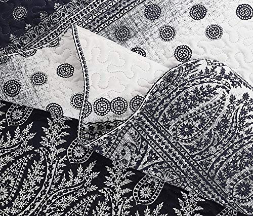 Damask Paisley