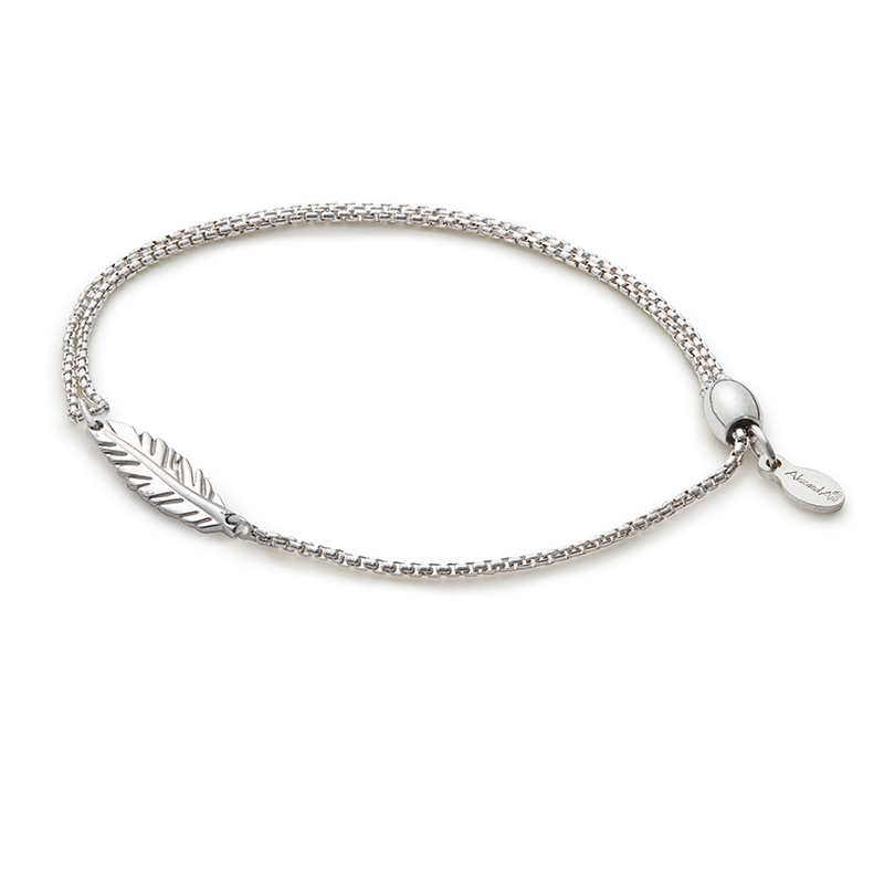 Feather Pull Chain Bracelet for Women - Adjustable Boho Chic Jewelry for Casual & Party Wear | Perfect for Everyday Fashion & Special Occasions